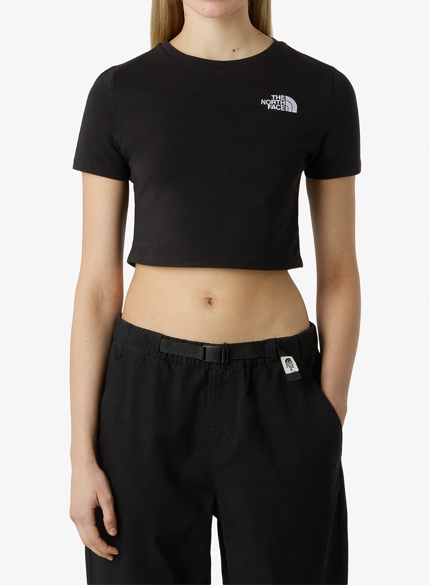 TheNorthFaceEssentialCroppedSlimShortSleeveTee_tnfblack_820.webp