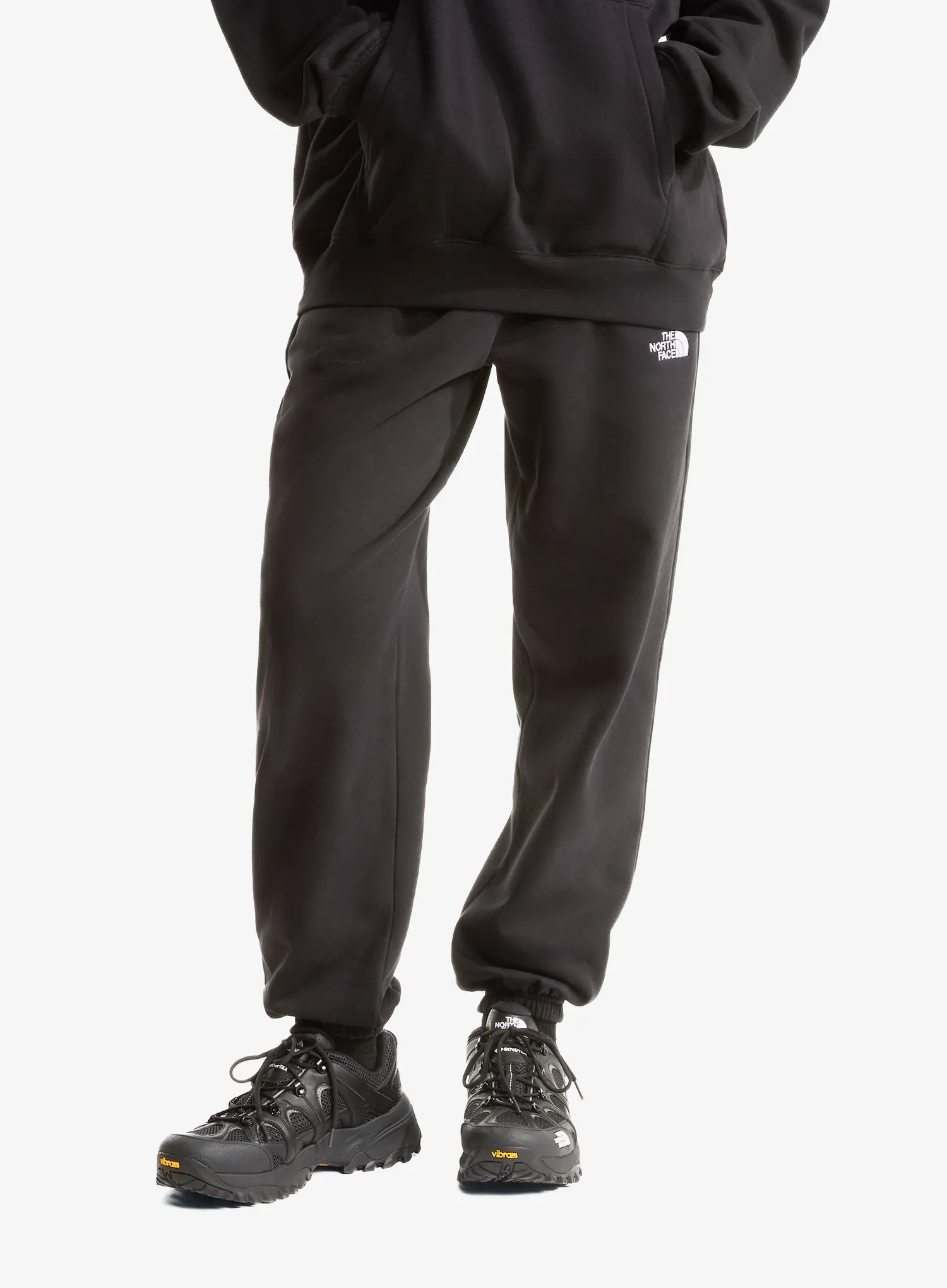 qweTheNorthFaceEssentialRelaxedStraightJoggertnfblack197642771624a.webp