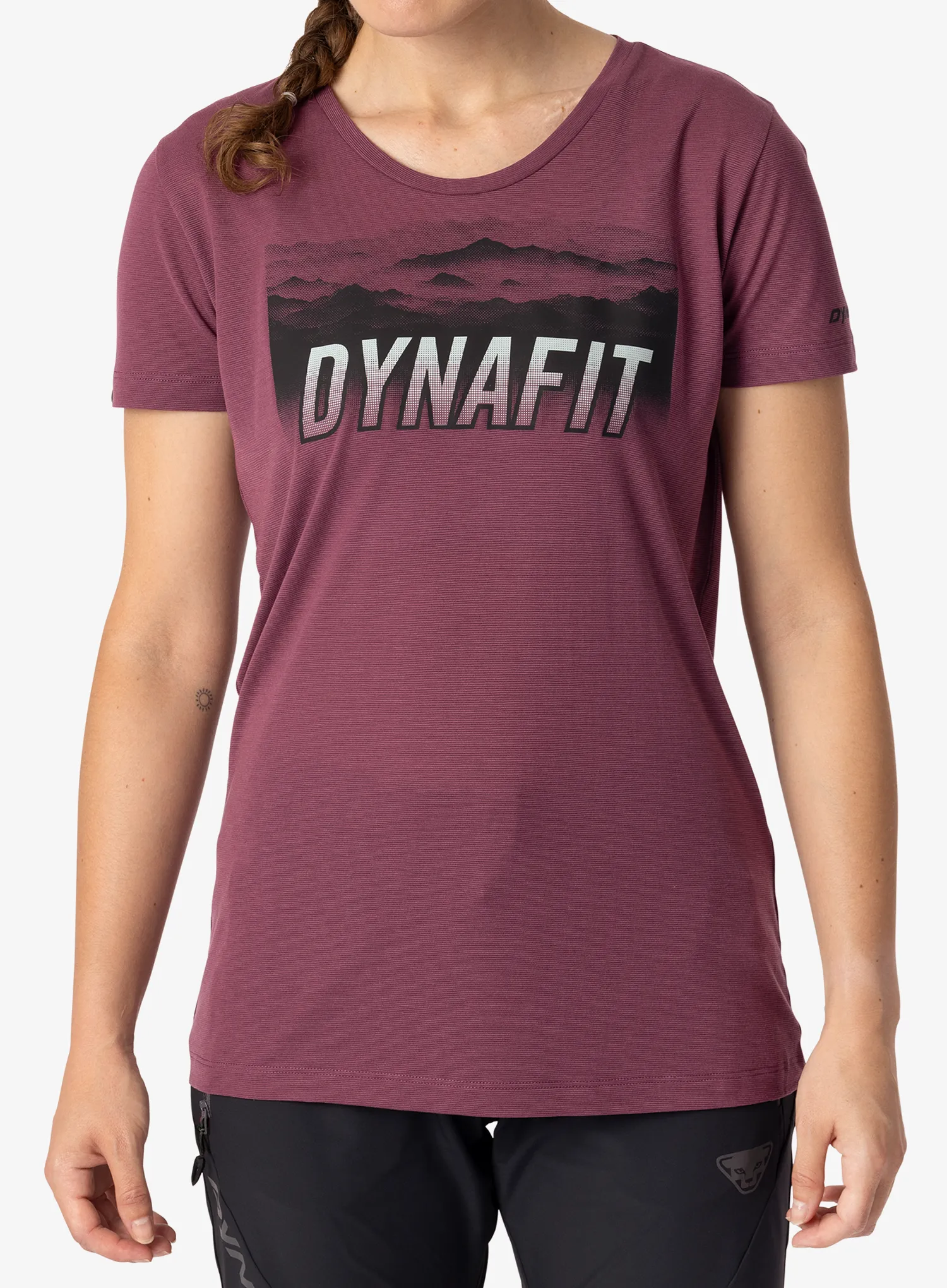 qweDynafitTransalperGraphicSSTeeamaranth4053866845854a.webp