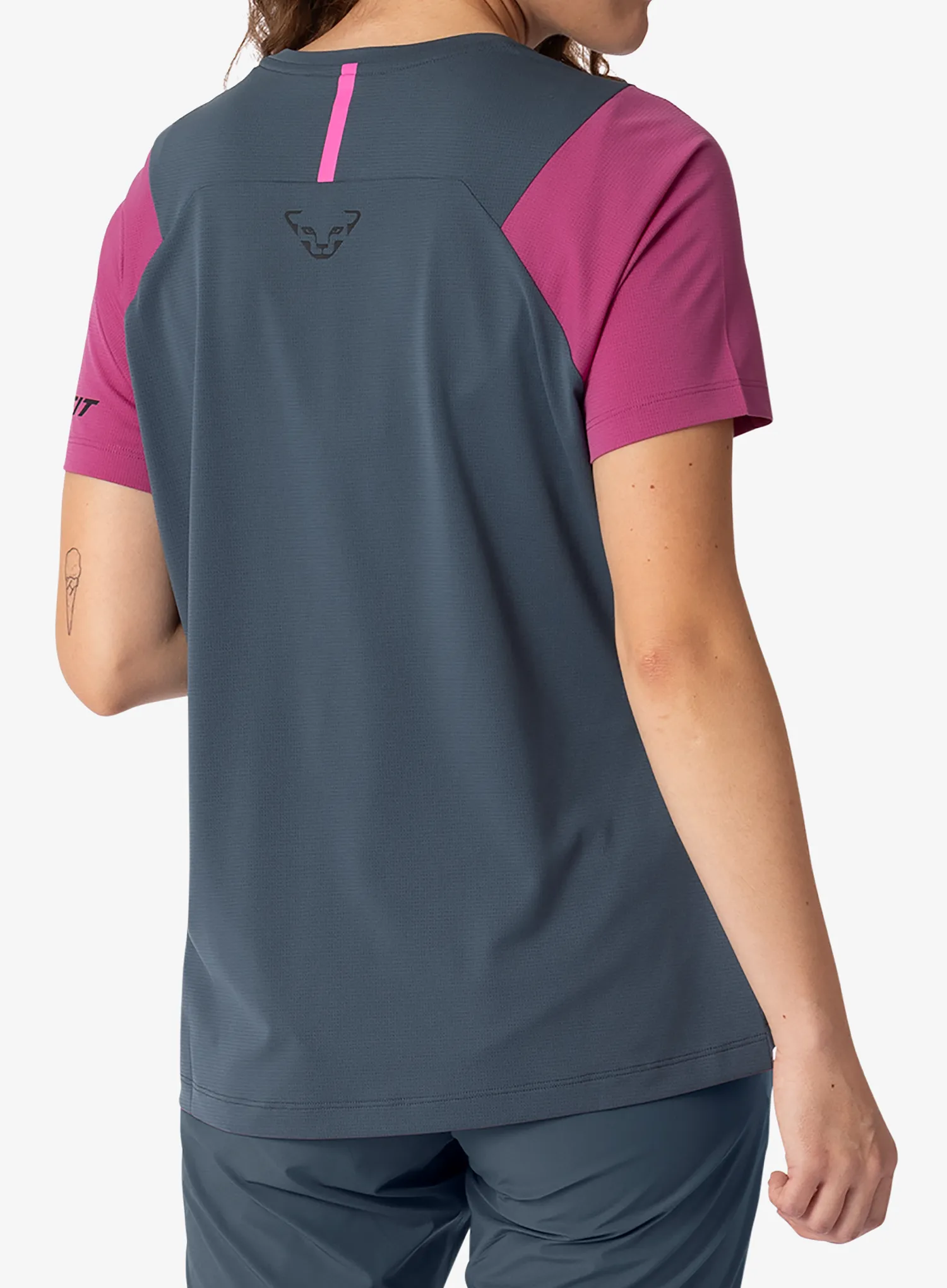 Bėgimo marškinėliai moteriški Dynafit Transalper S/S Tee - magenta