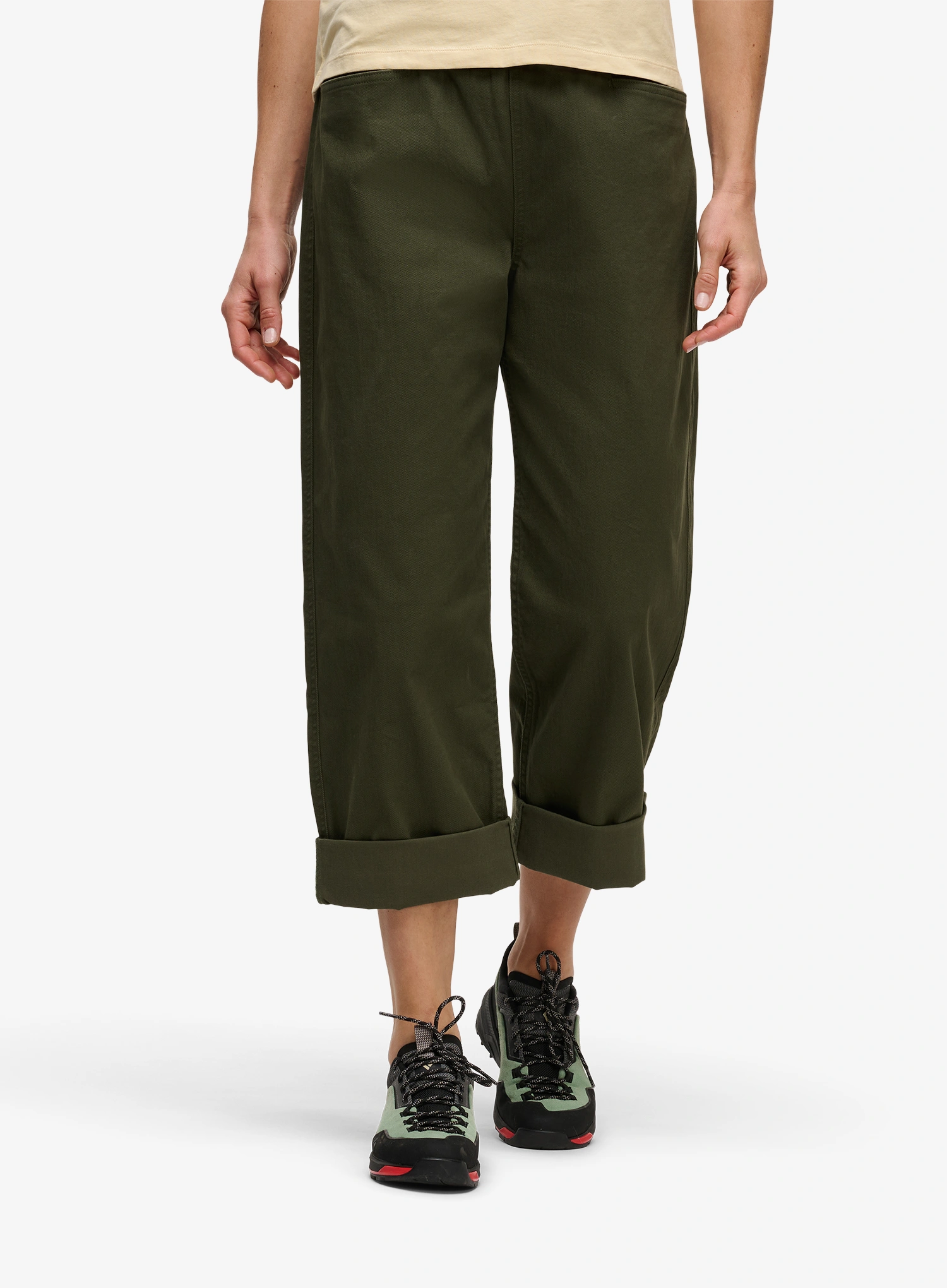 BlackDiamondDirtbagPants_darkmoss_fw26_418.webp