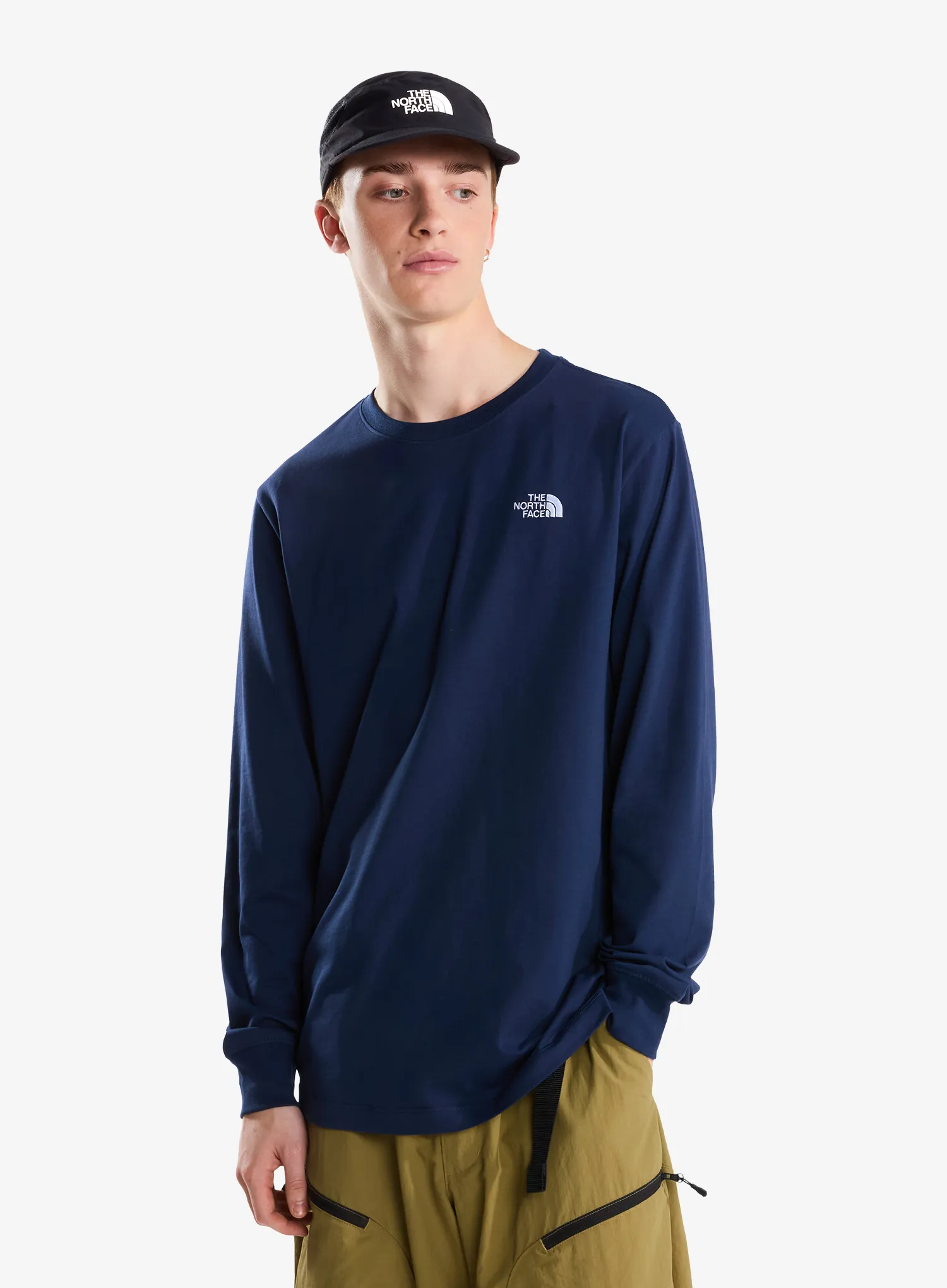 TheNorthFaceEvolutionSimpleDomeRegularLS_summitnavy_fw26_198268896760_1_466.webp