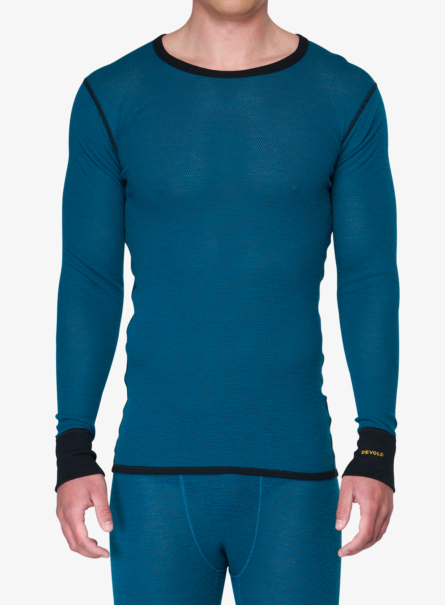 qweDevoldWoolMesh190Shirtfloodcaviar7028567641880a.webp