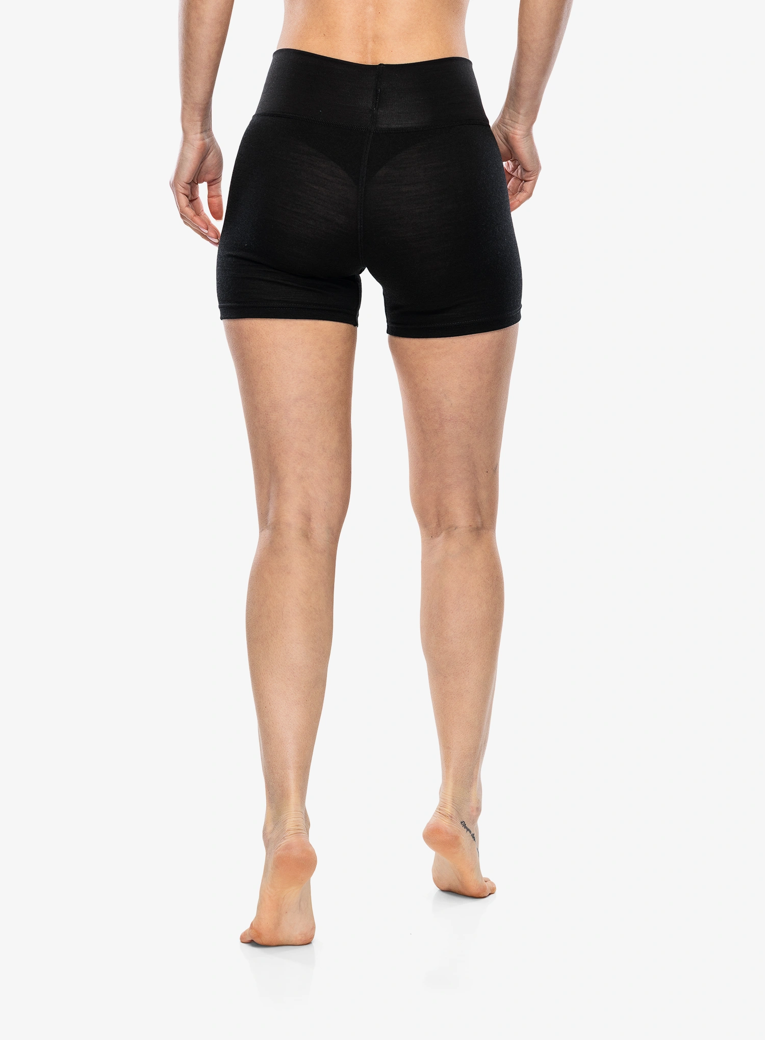 Moteriški termoaktyvūs šortukai Devold Breeze Plus Merino 200 Boxer - black