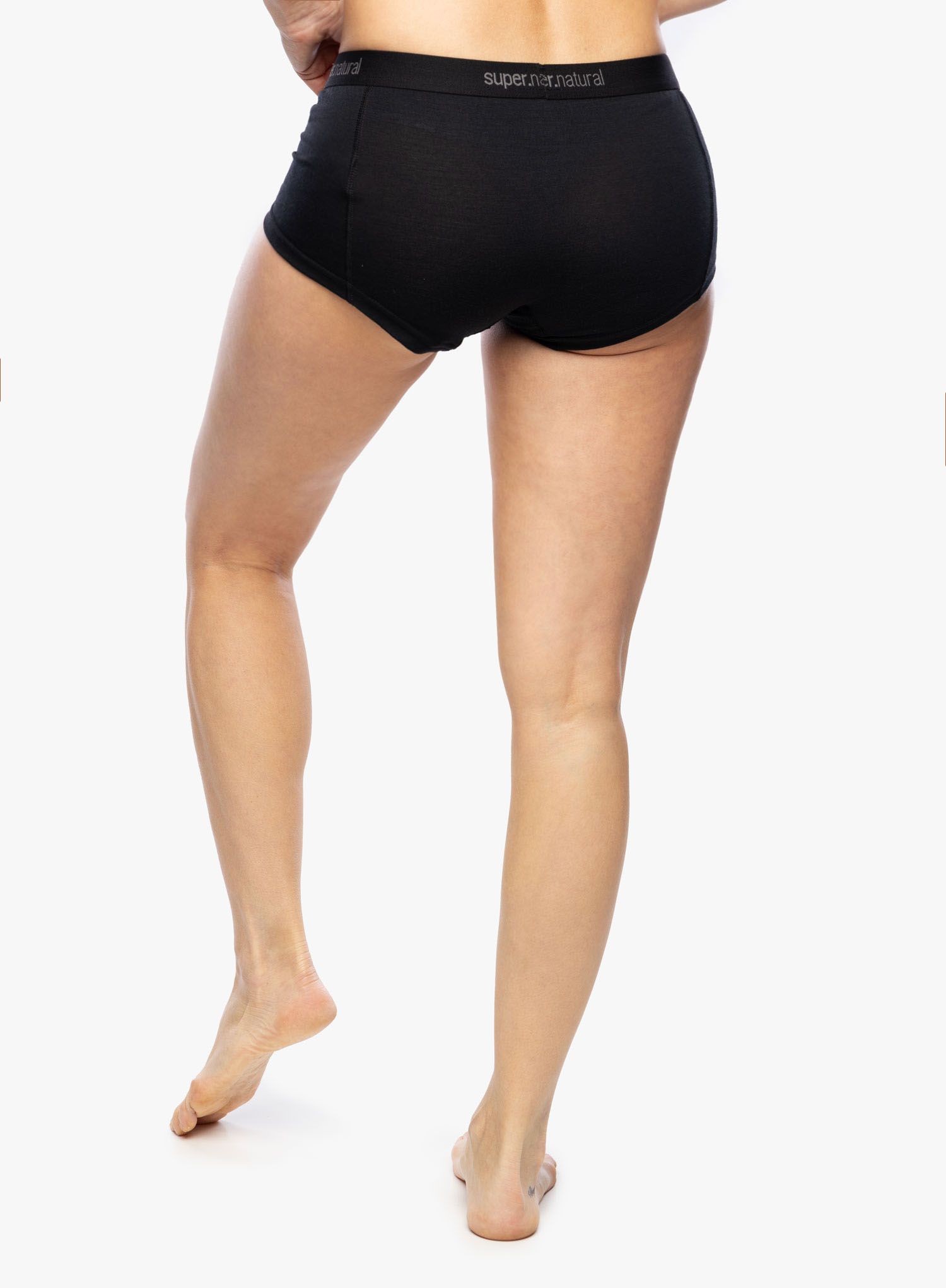 Moteriški termoaktyvūs šortukai Super.natural Tundra175 Boyfriend Hipster - jet black
