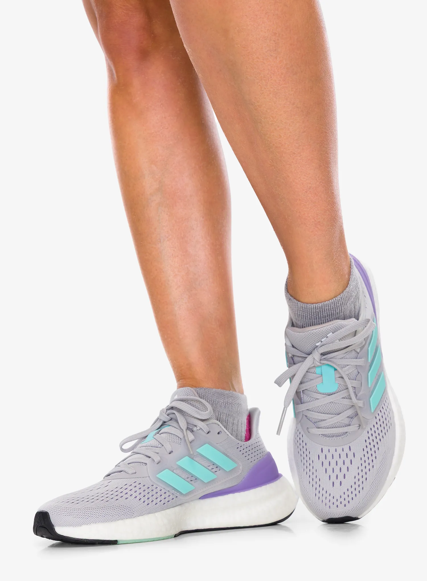 Bėgimo batai moterims adidas Pureboost 23 - gretwo/flaaqu/ftwwht