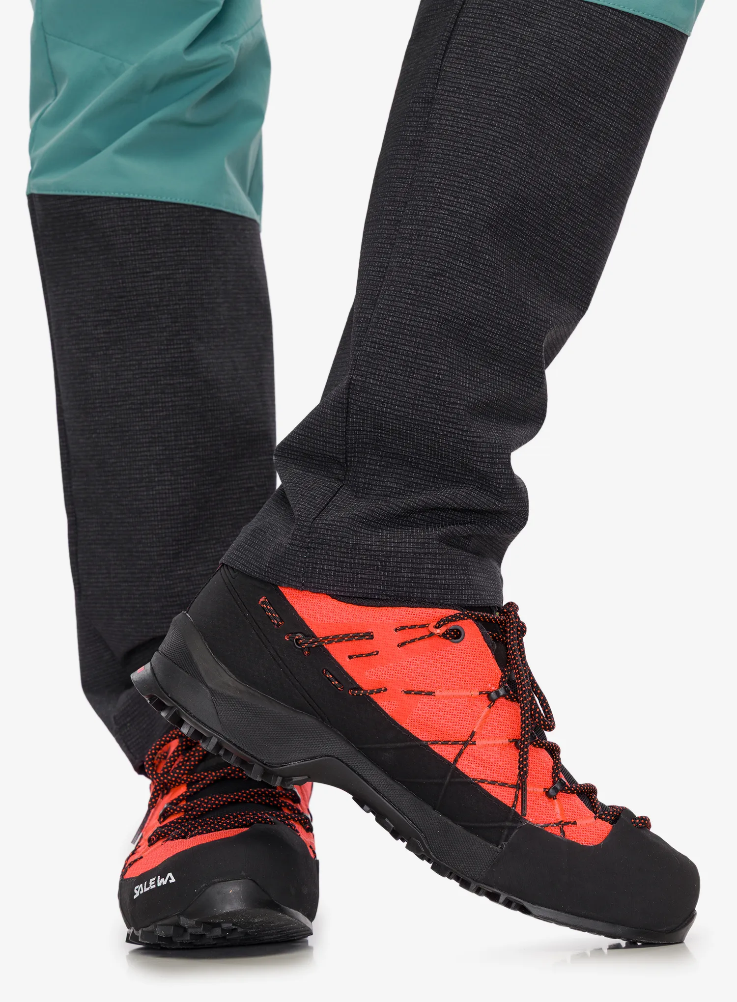 Batai moteriški Salewa WIildfire 2 - fluo coral/black