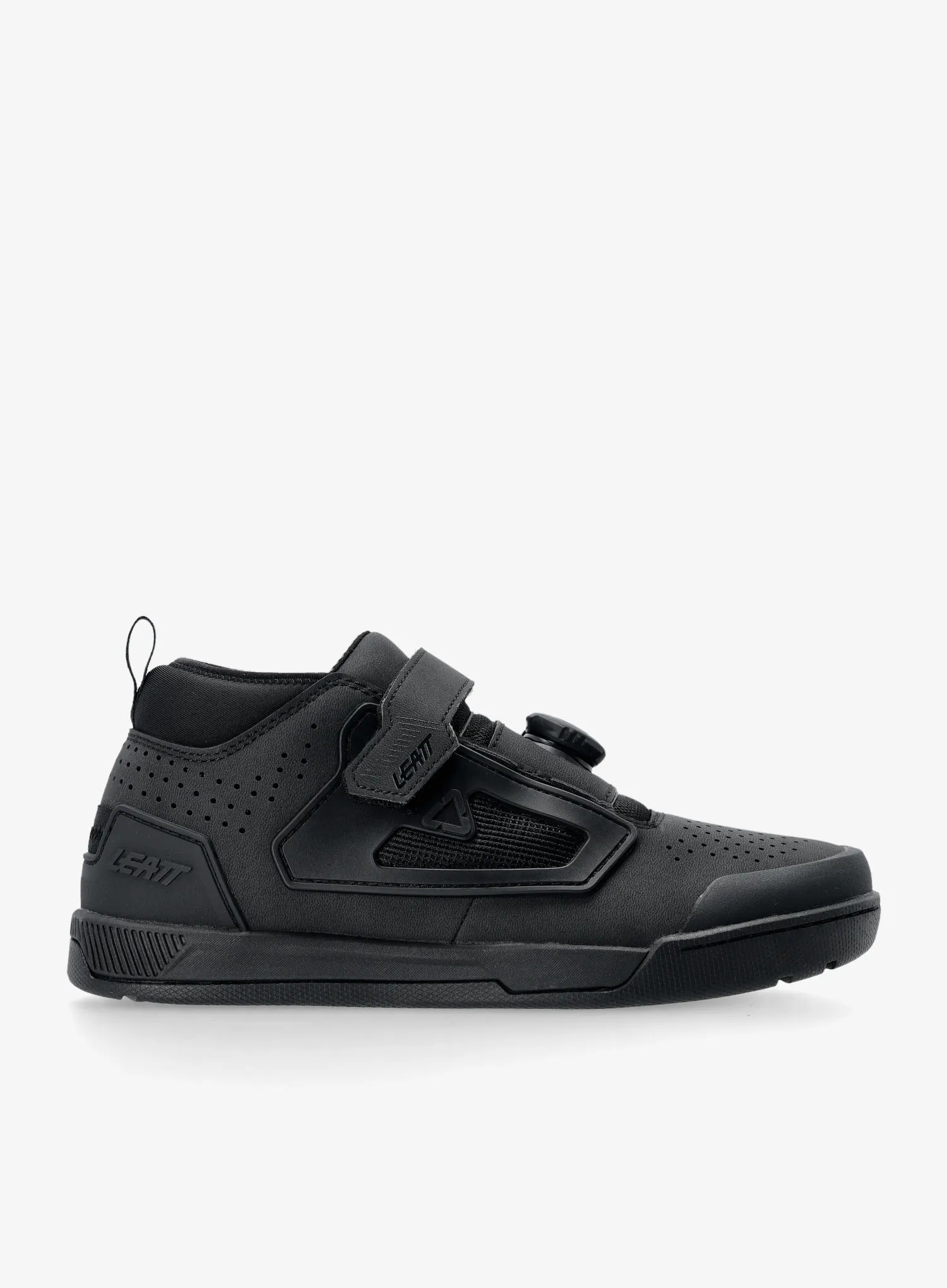 LeattProFlat30_black6009556561779a.webp