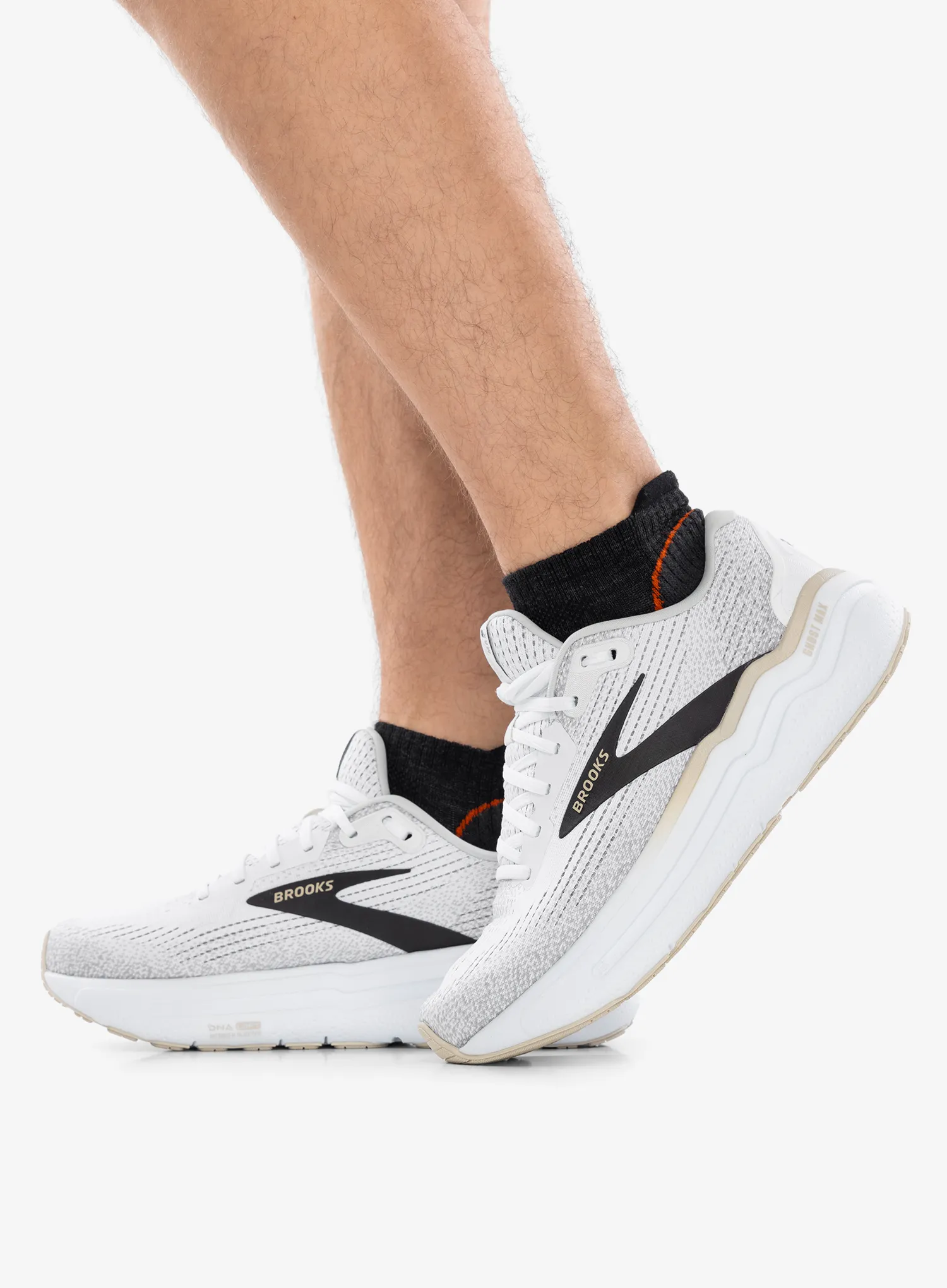 Trail batai Brooks Ghost Max 2 - white/pelican/oyster