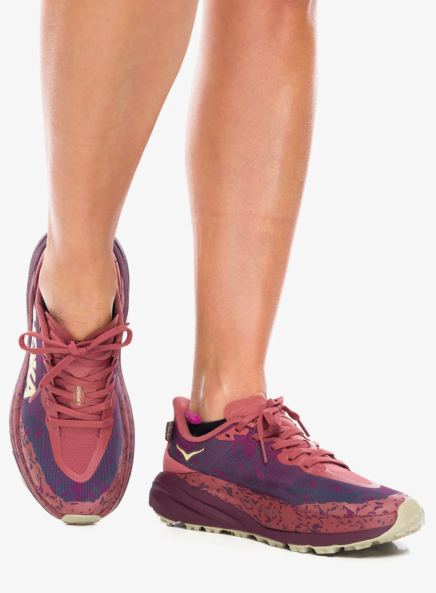 Bėgimo bateliai moterims Hoka Speedgoat 6 - rouge/black cherry