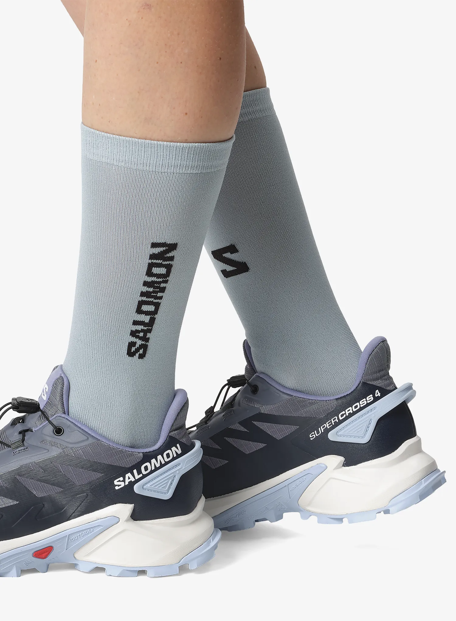 Bėgimo bateliai moterims Salomon Supercross 4 - grisaille/white/cashmere