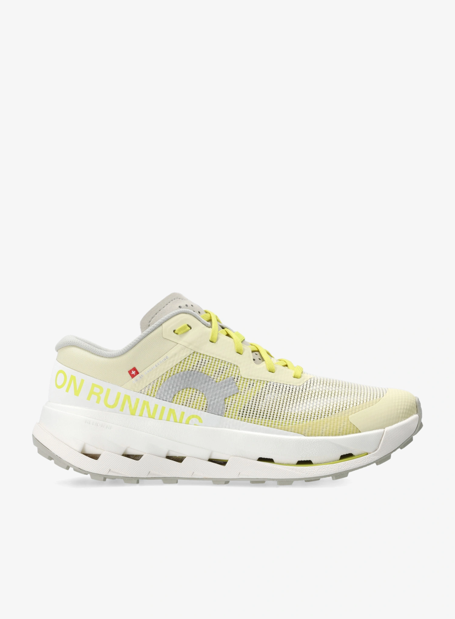 OnCloudultra3_pelicanwhite7615537362168a.webp