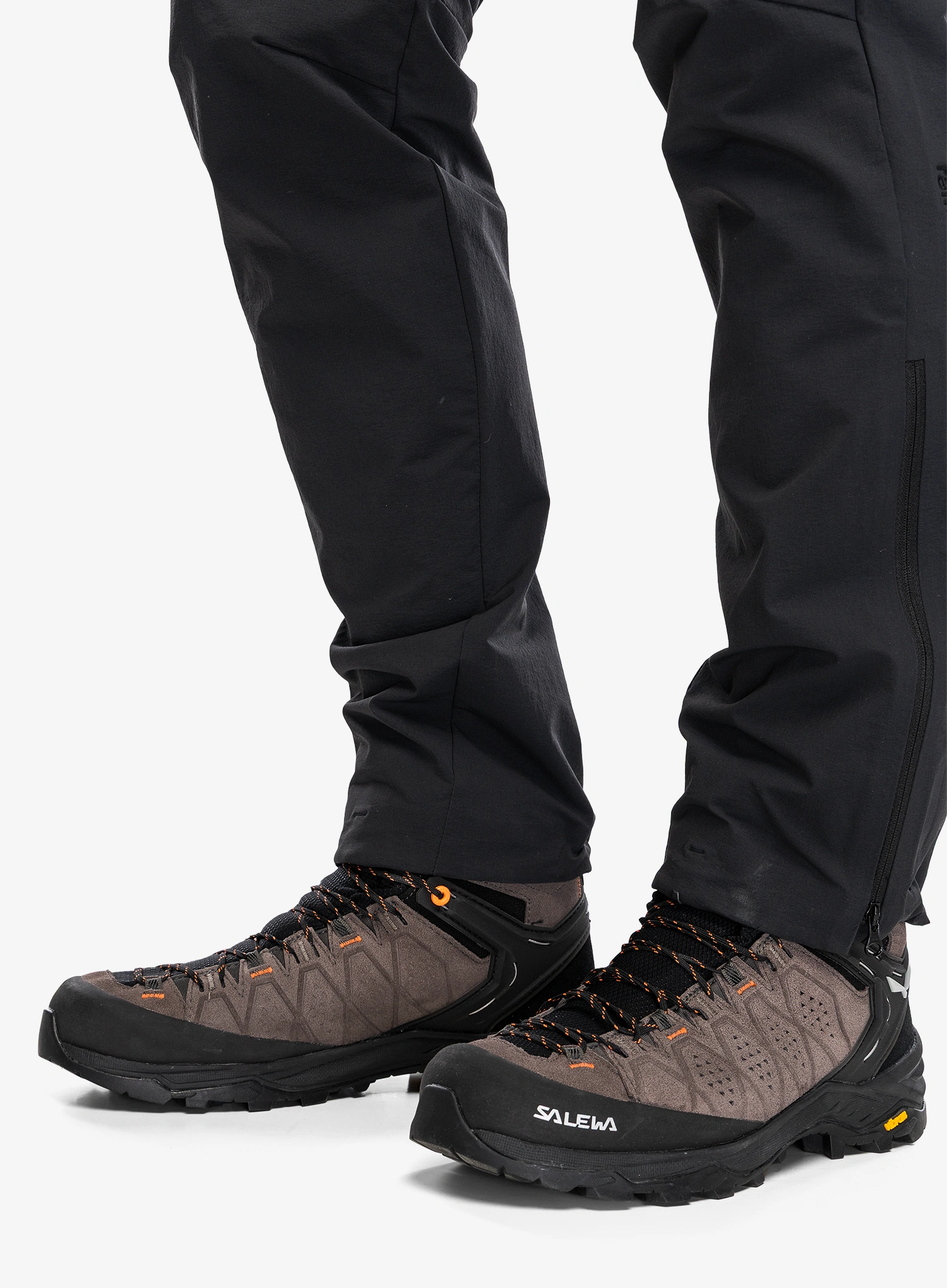 Žygio batai Salewa Alp Trainer 2 Mid GTX - wallnut/fluo orange