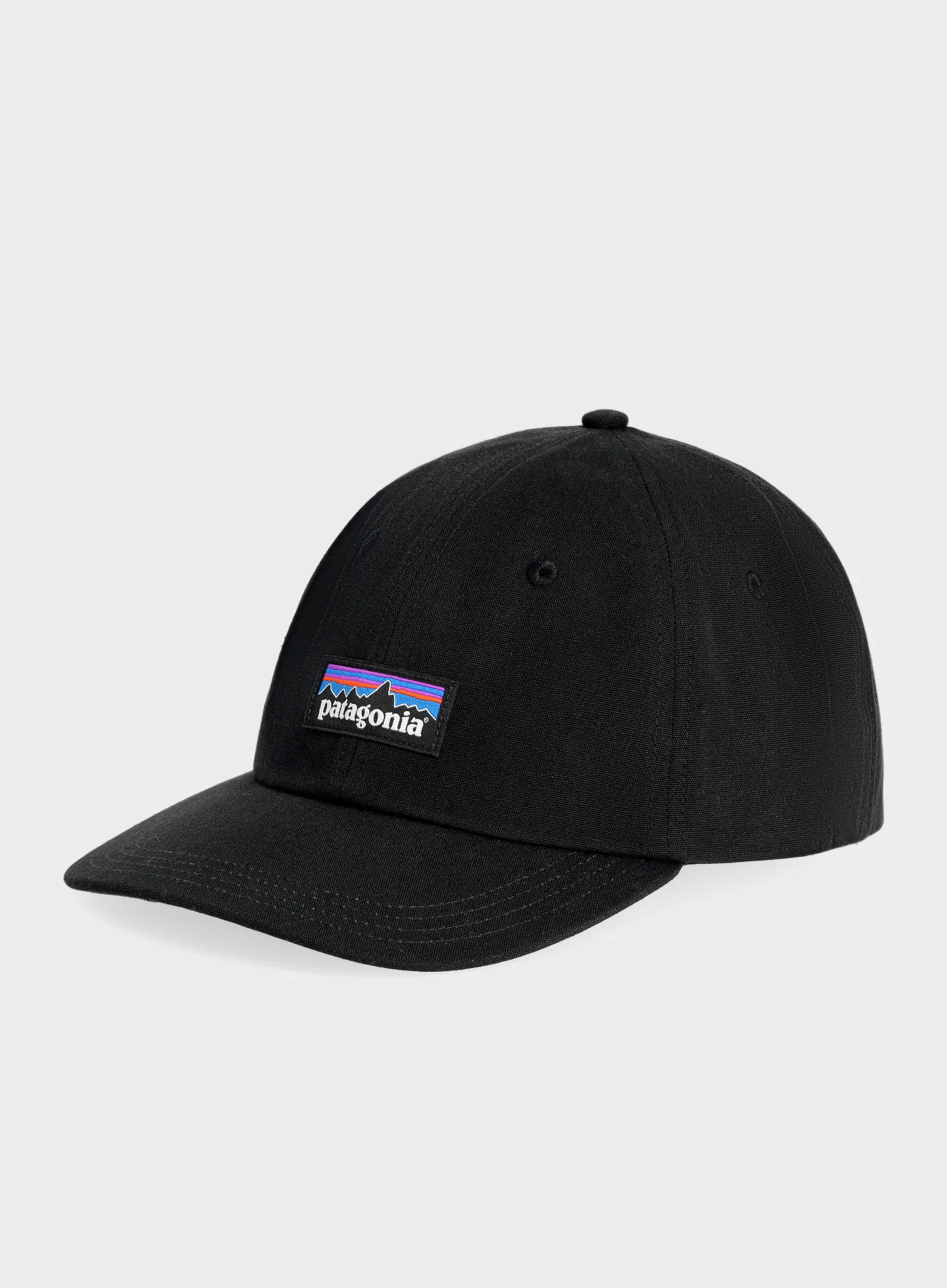 PatagoniaP_6LabelTradCap_black192964418844a.webp