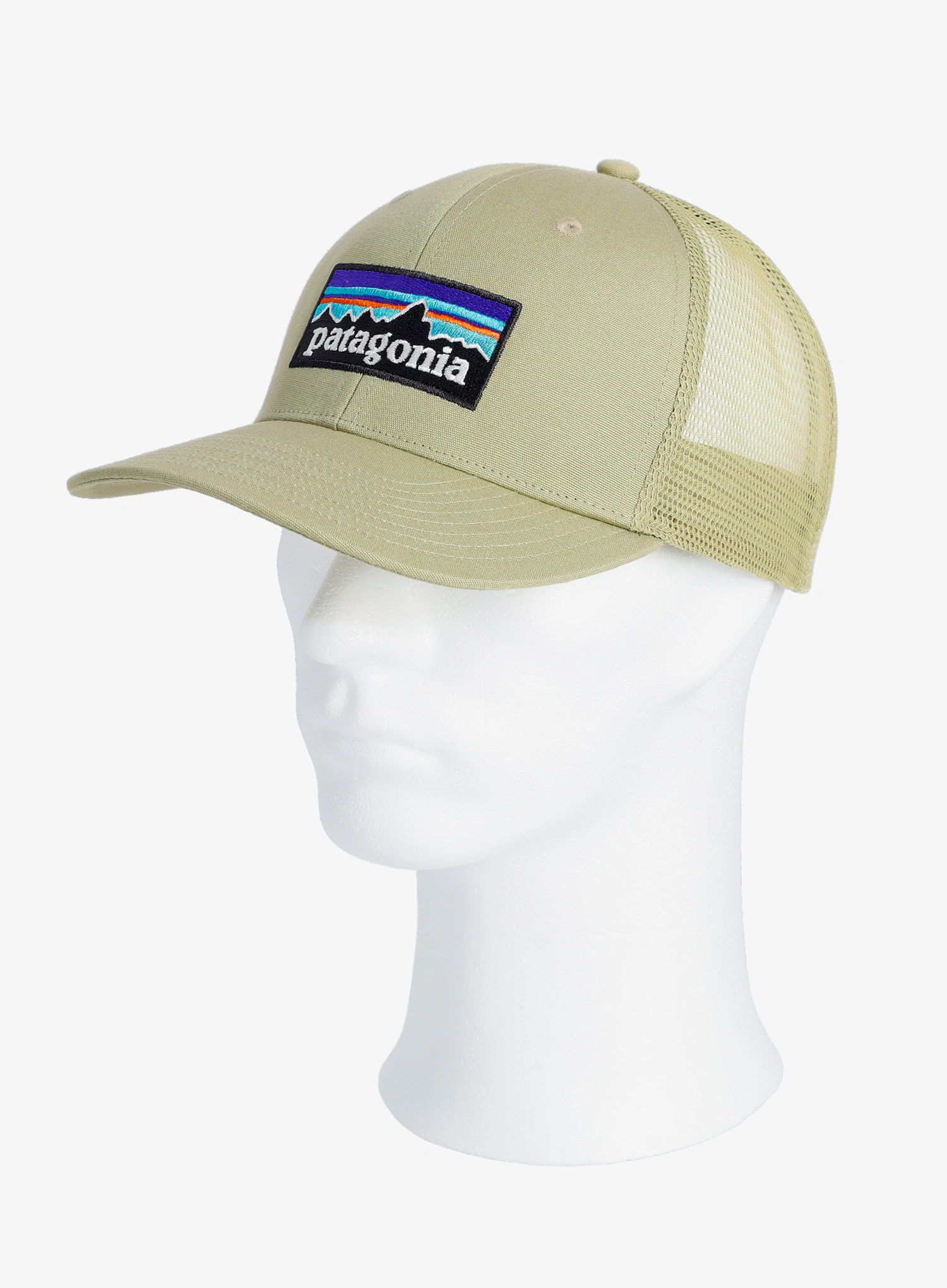 Kepurė su snapeliu Patagonia P-6 Logo Trucker Hat - gumtree green