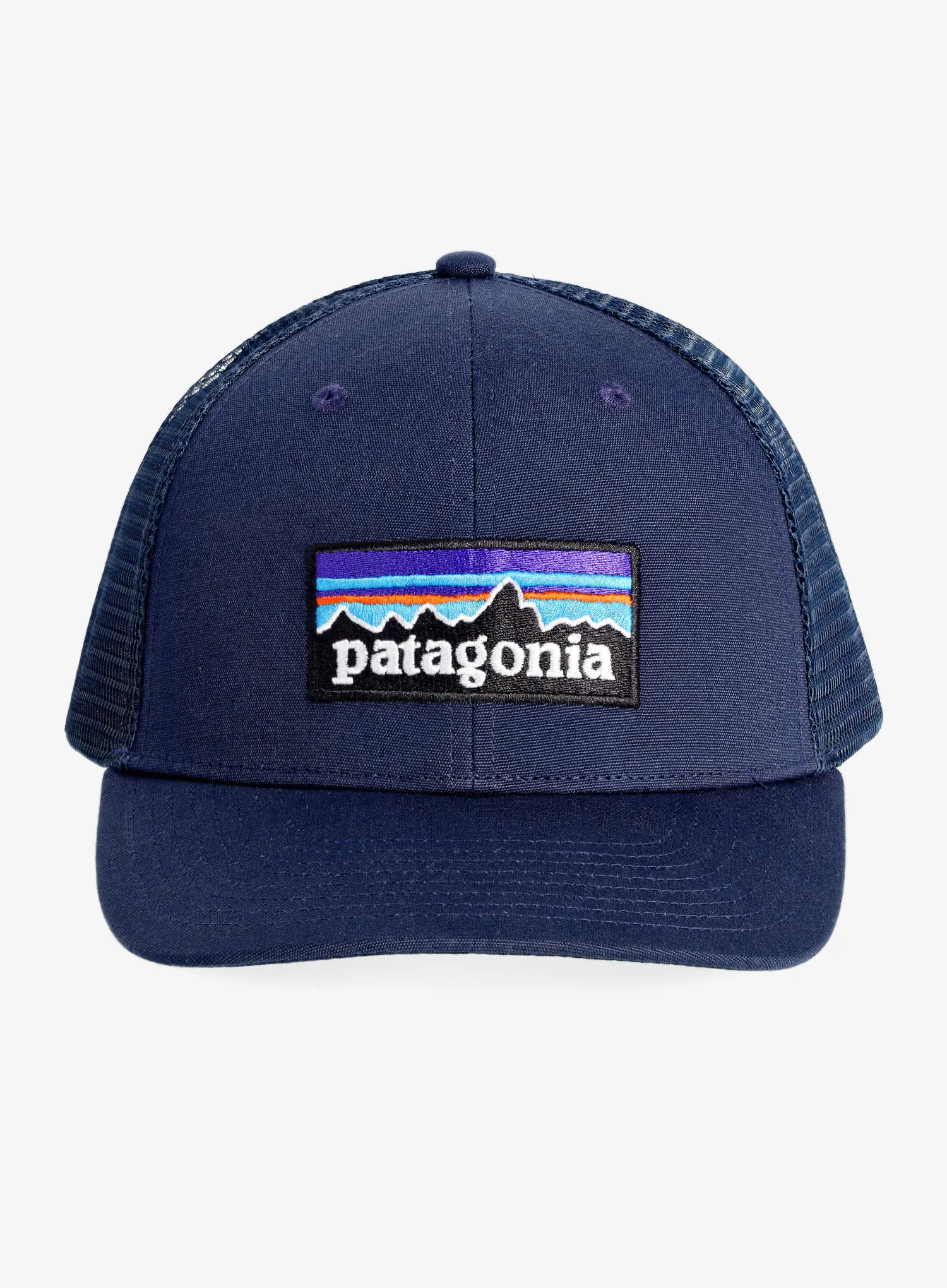 Kepurė su snapeliu Patagonia P-6 Logo Trucker Hat - new navy