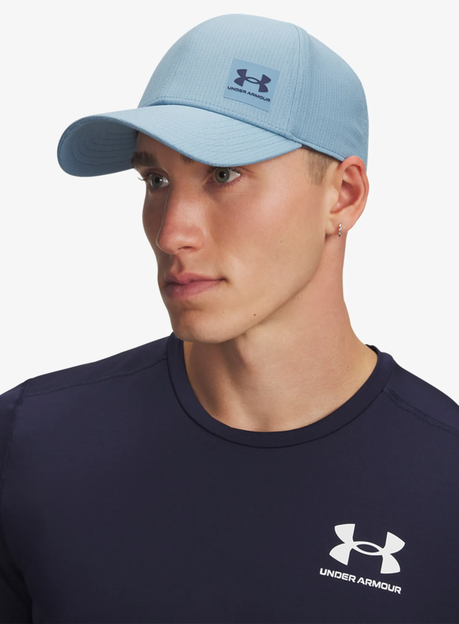 Kepurė su snapeliu Under Armour Iso-Chill Armourvent Adjustable Cap - blue smoke/washed navy