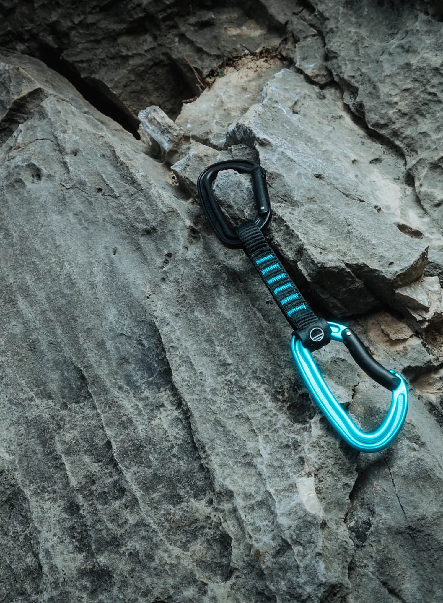 Atotampa Wild Country Wildsport Quickdraw 17 cm - black/turquoise