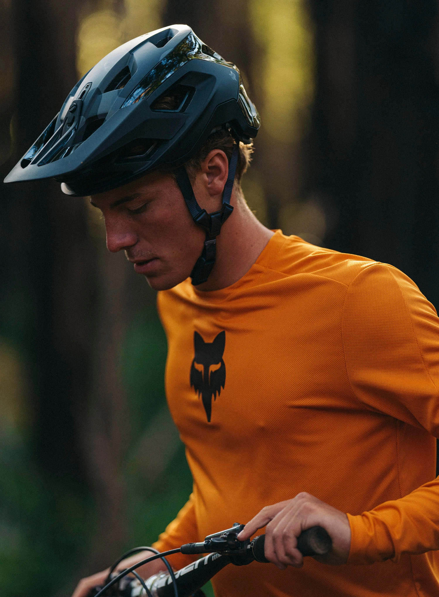 Dviratininko šalmas Fox Speedframe Pro MT - matte black