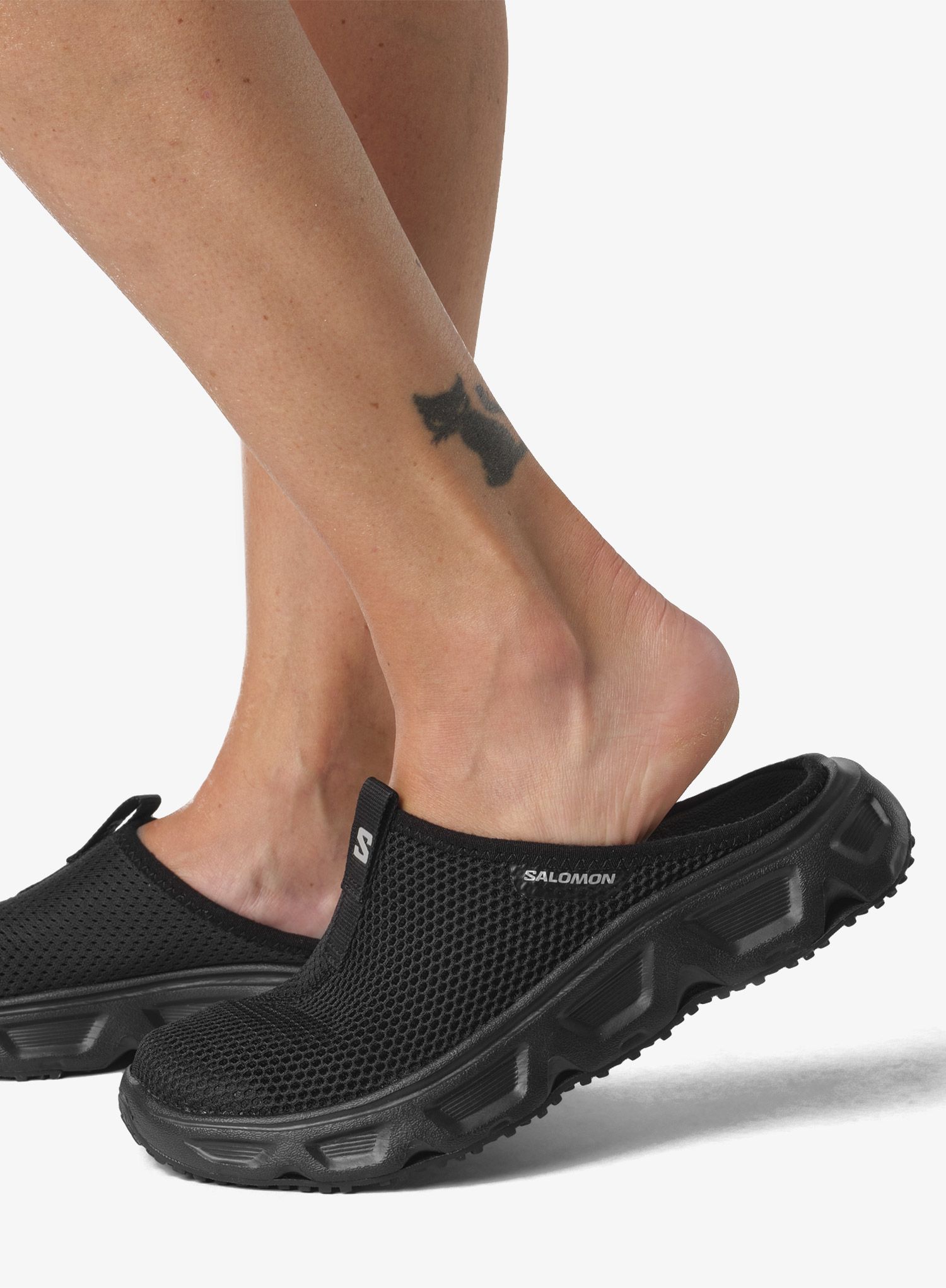 Moteriškos šlepetės Salomon Reelax Slide 6.0 - black/black/alloy