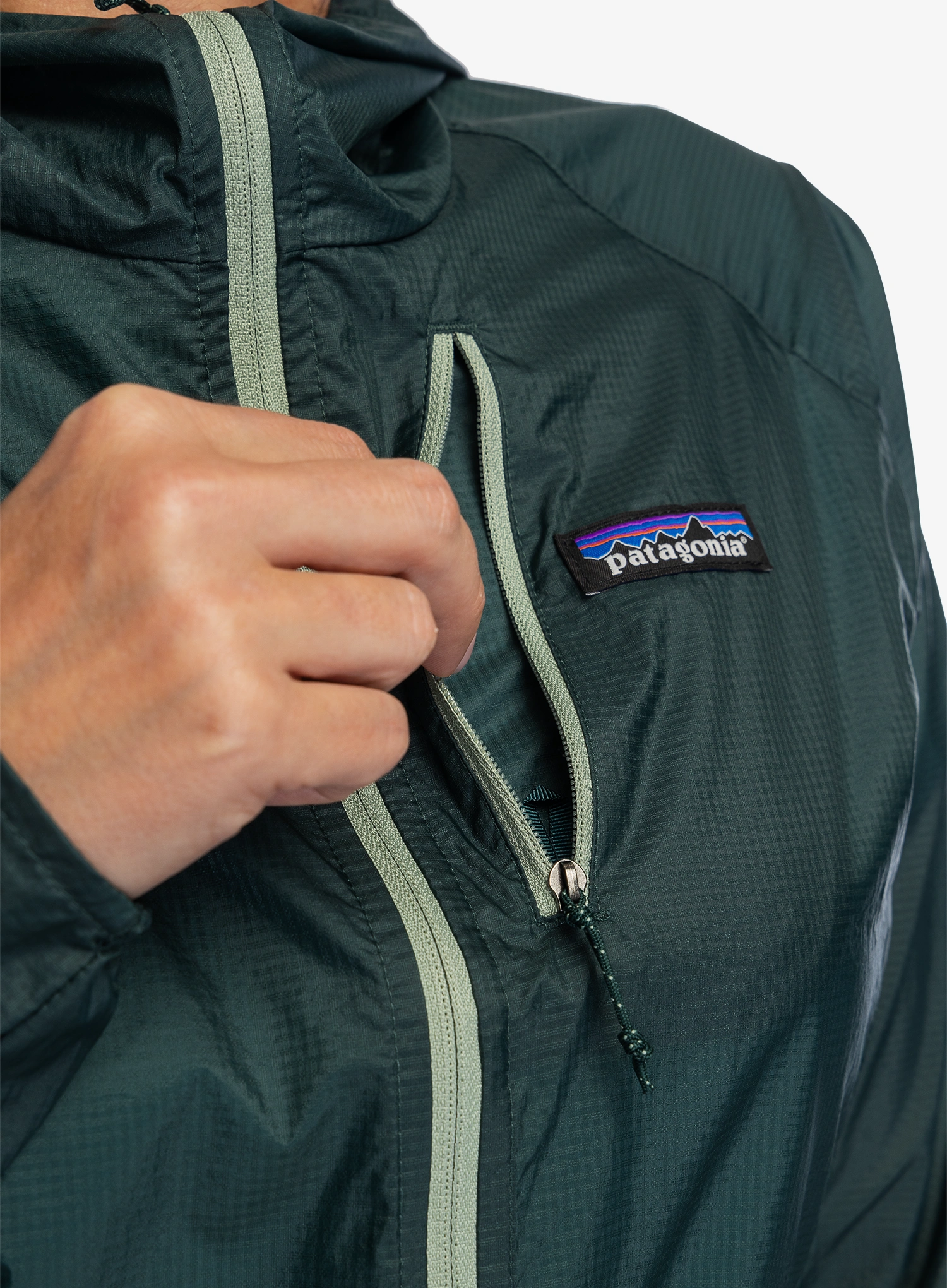 Bėgimo striukė moterims Patagonia Houdini Jacket - cascade green