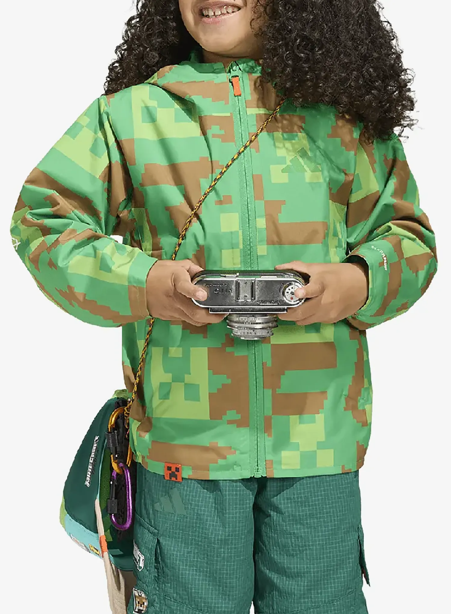 qweadidasTERREXMinecraftClimaproofRainJacketgreenbrowndesertluclime4068821803015gg.webp