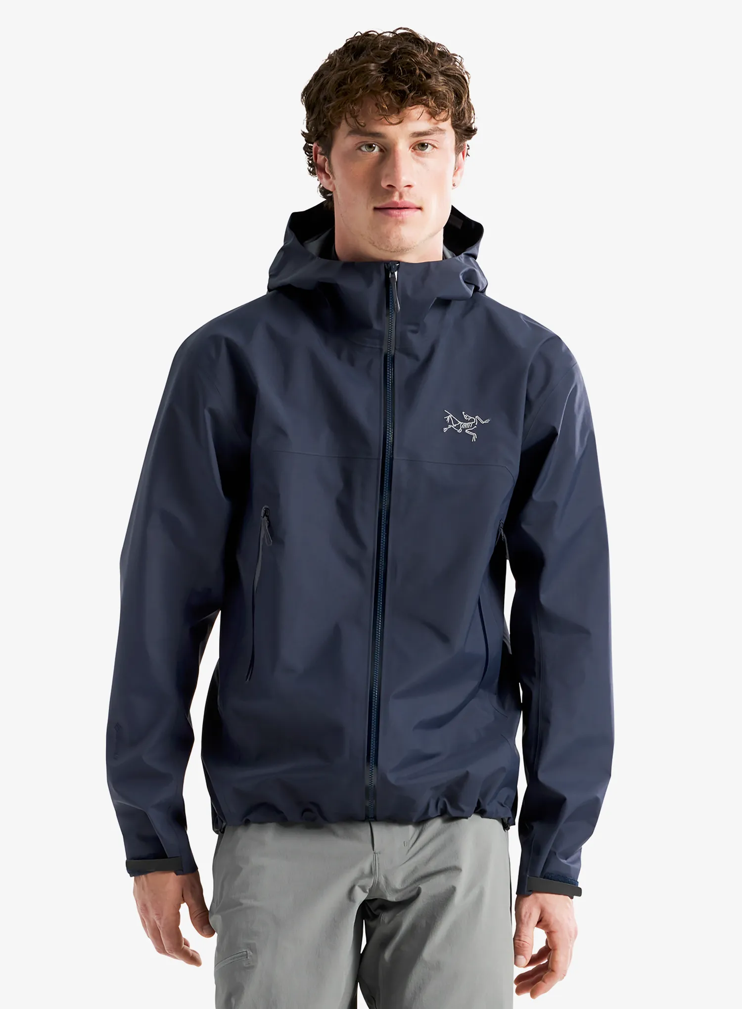ArcteryxBetaJacket_blacksapph623555780618a.webp