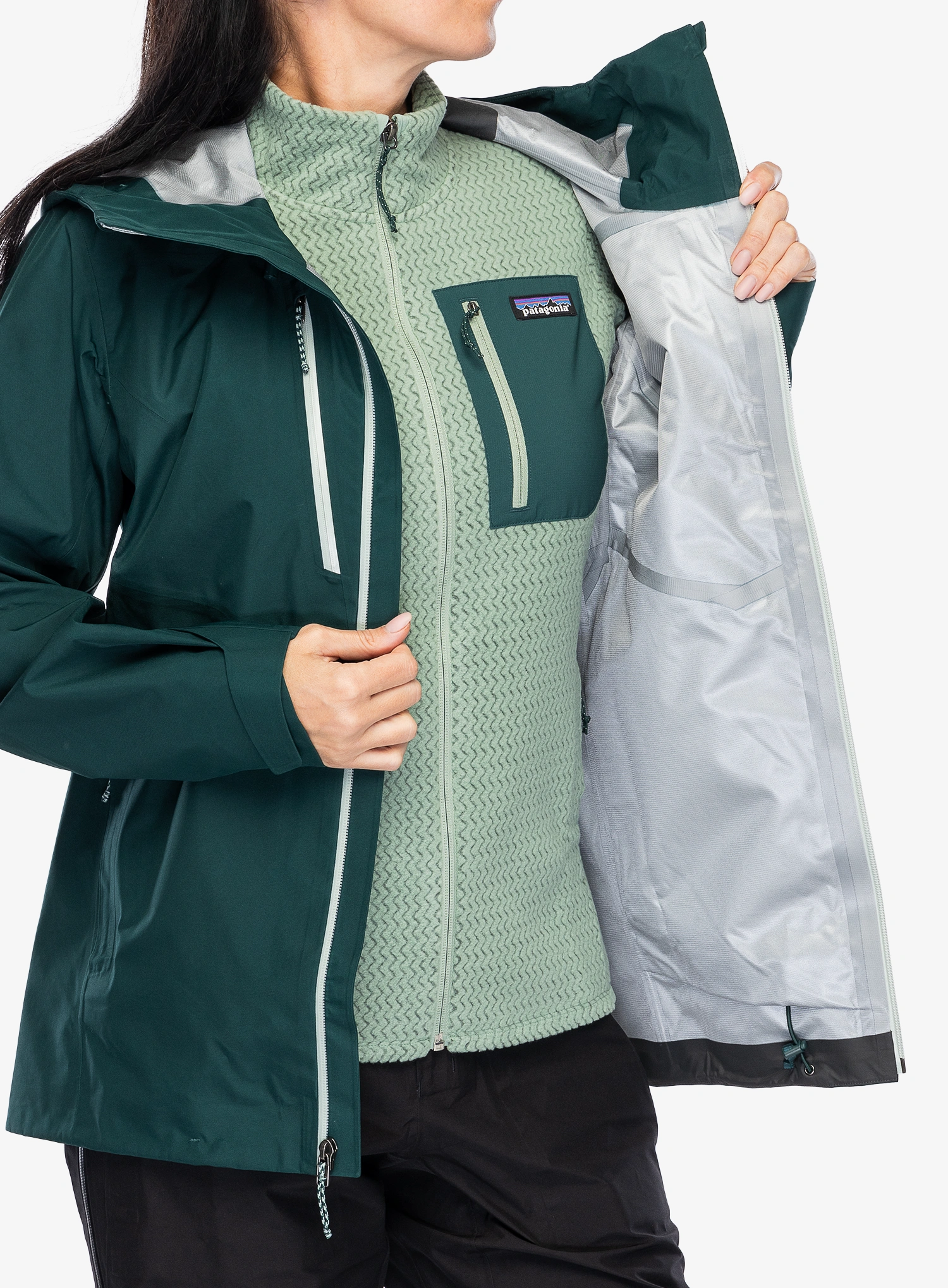 GORE TEX striukė moteriška Patagonia Triolet Jacket - cascade green/green