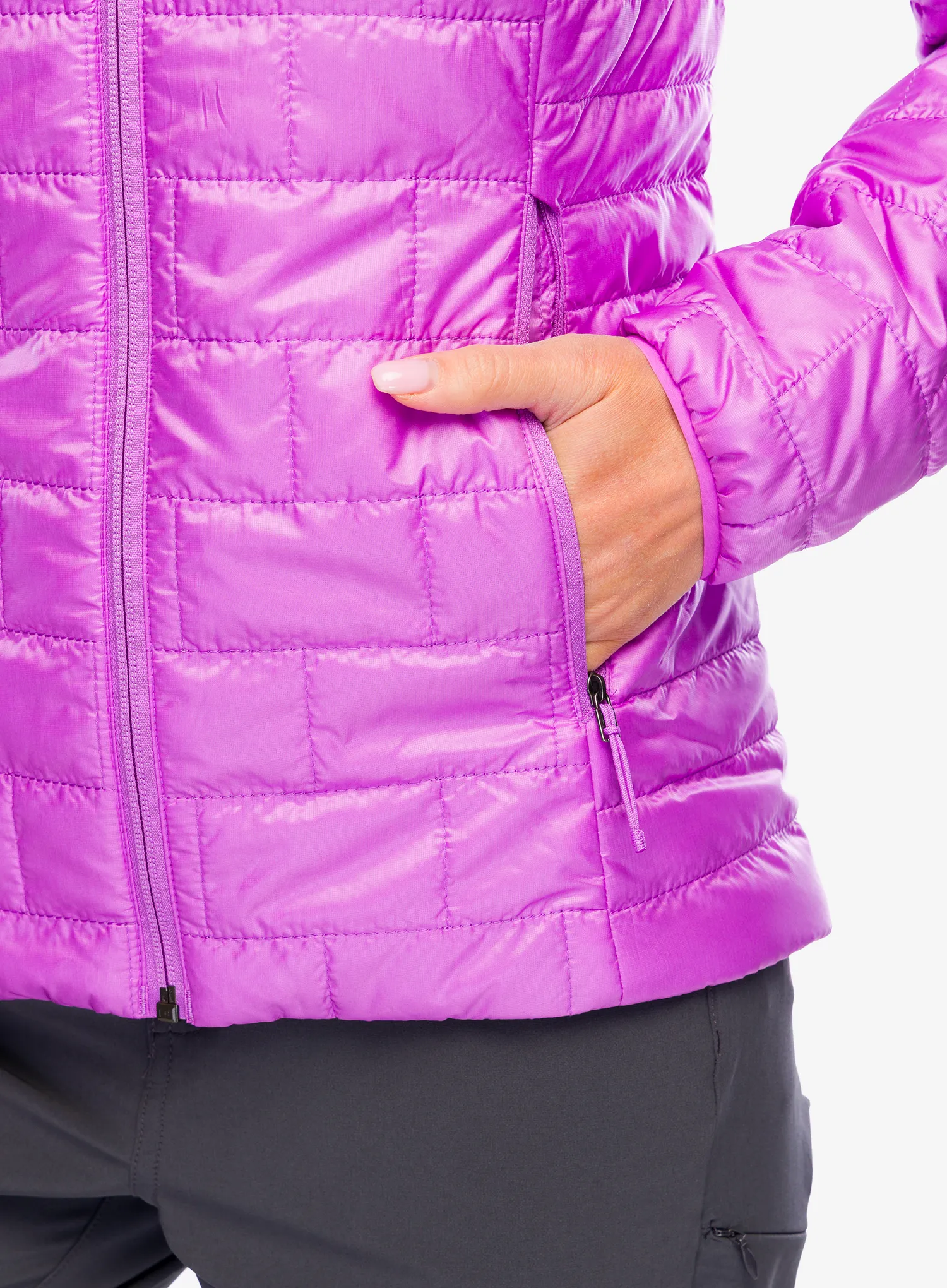 Šilta moteriška striukė Patagonia Nano Puff Jacket - brisk purple