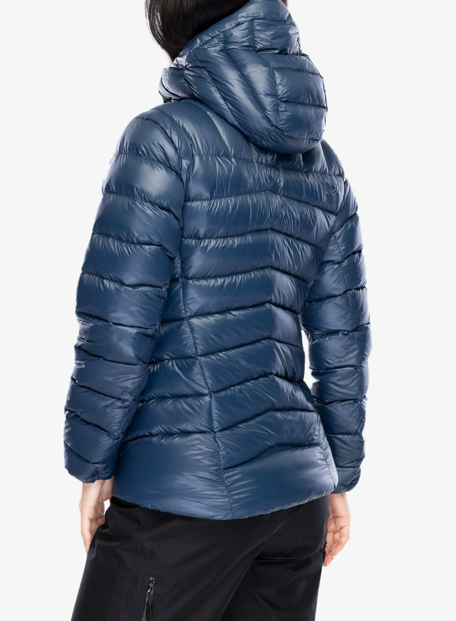 Pūkinė striukė moterims Norrona Lyngen Down850 Hood - indigo night