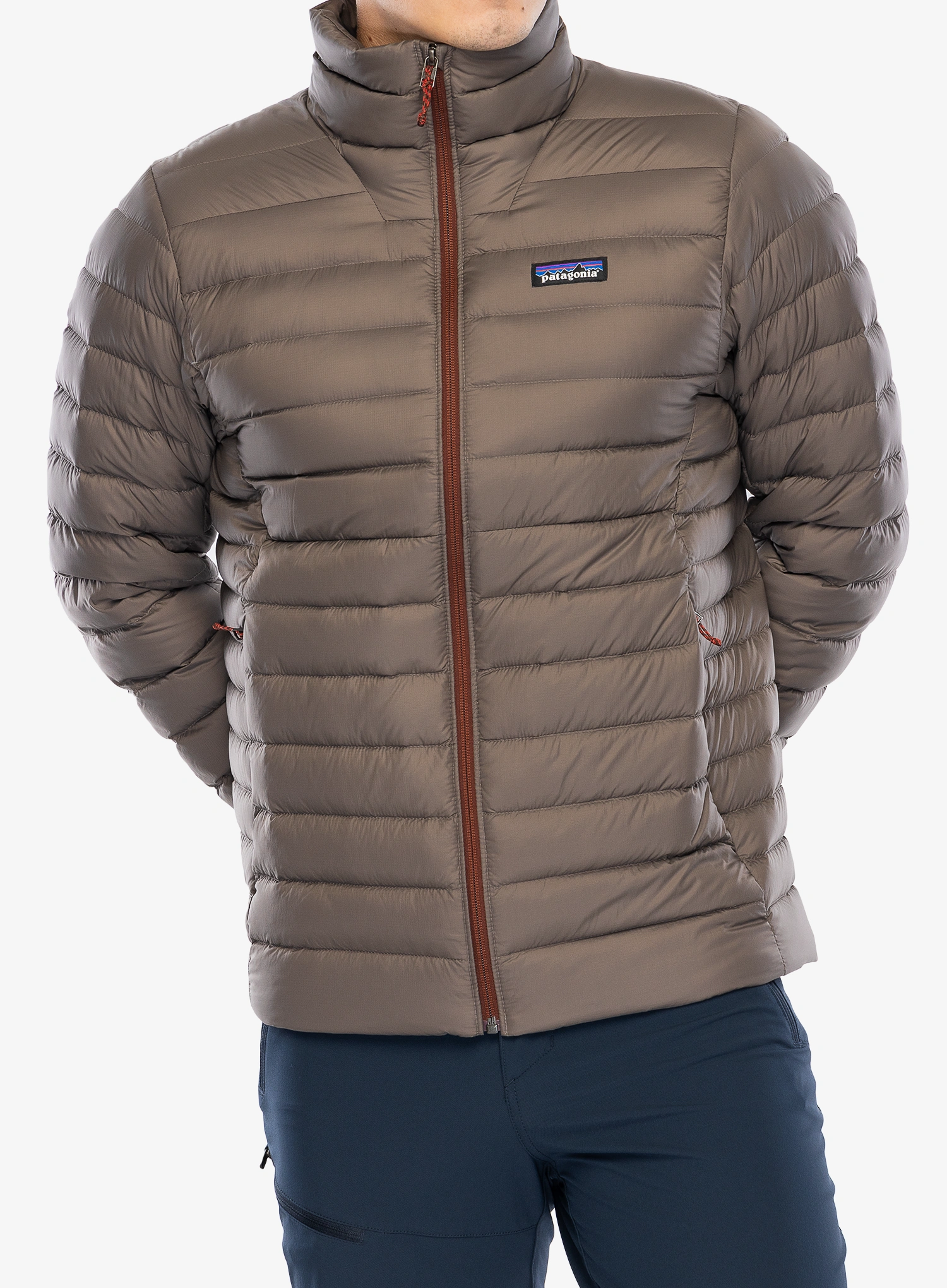 PatagoniaDownSweater_marlowbrown_066.webp