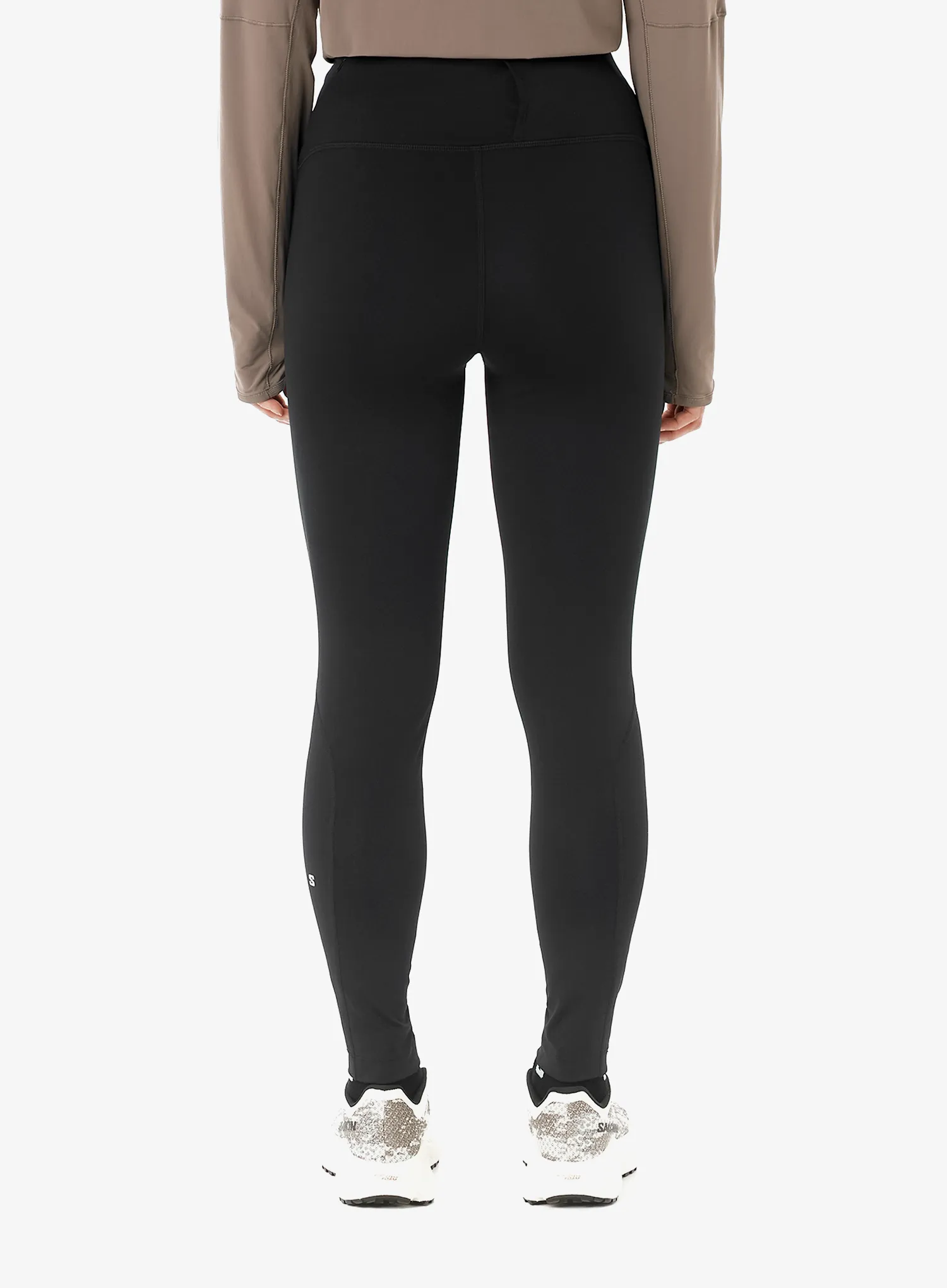 Moteriškos tamprės bėgimui Salomon Shkout Core Tights 28 - deep black