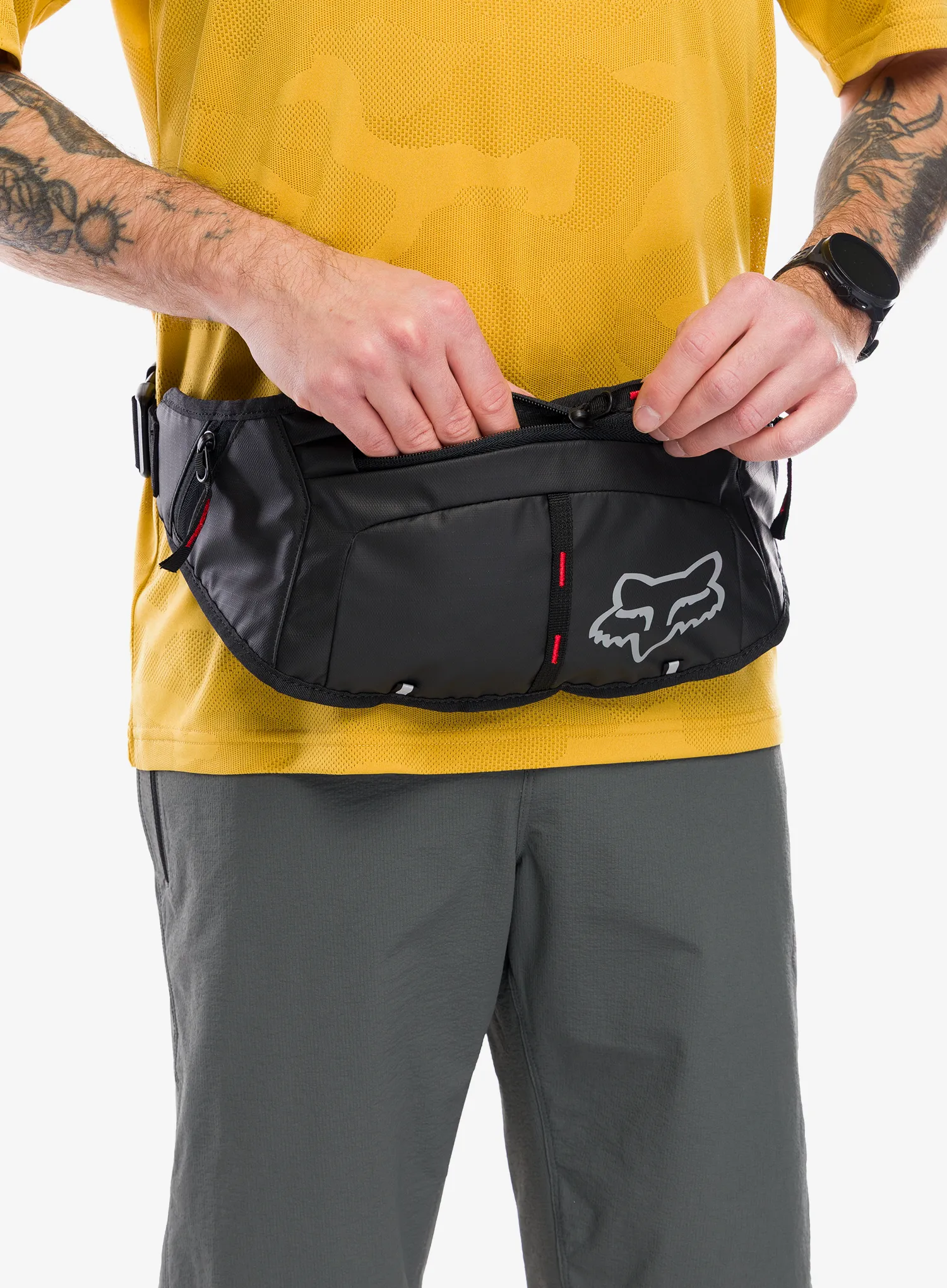 Dviratininko diržinė piniginė Fox Slim Hip Pack - black