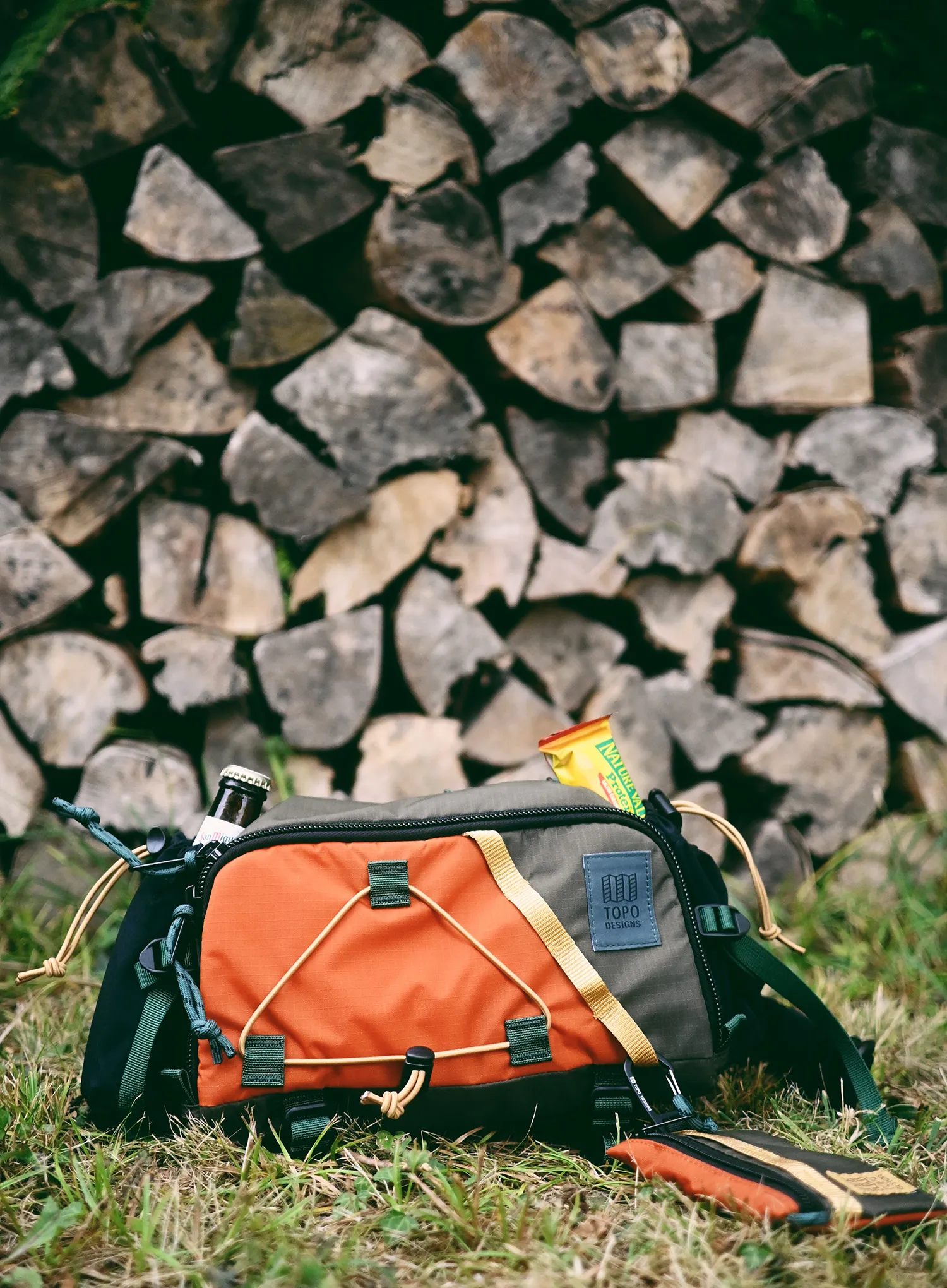Piniginė ant juosmens Topo Designs Mountain Hydro Hip Pack - woodland/terracotta
