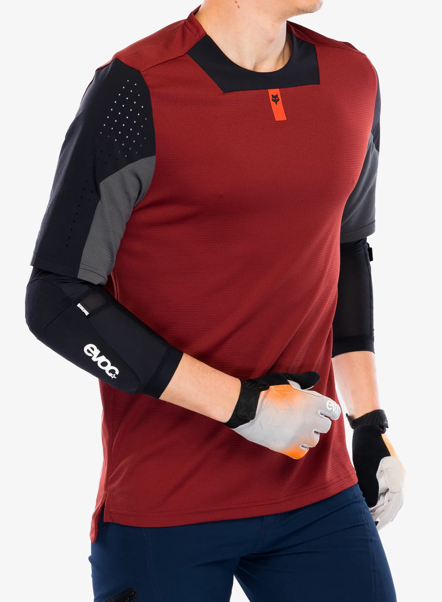 EvocElbowProtectorLSFlexLite_black4250450732297a.webp