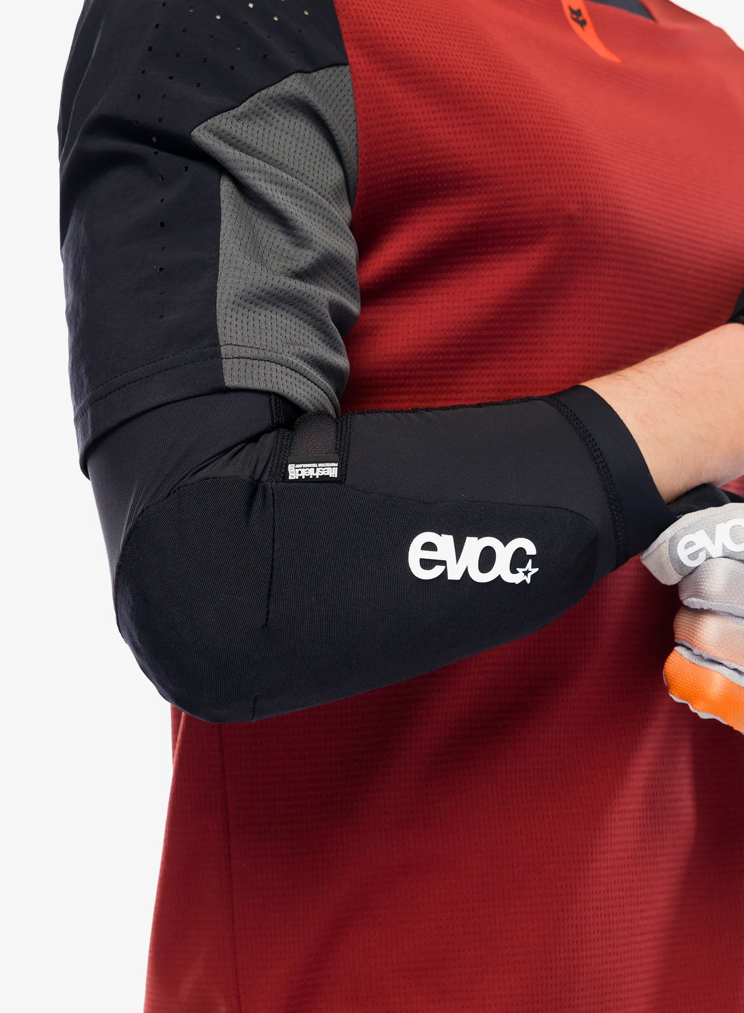 Alkūnių apsaugos Evoc Elbow Protector LS Flex Lite - black