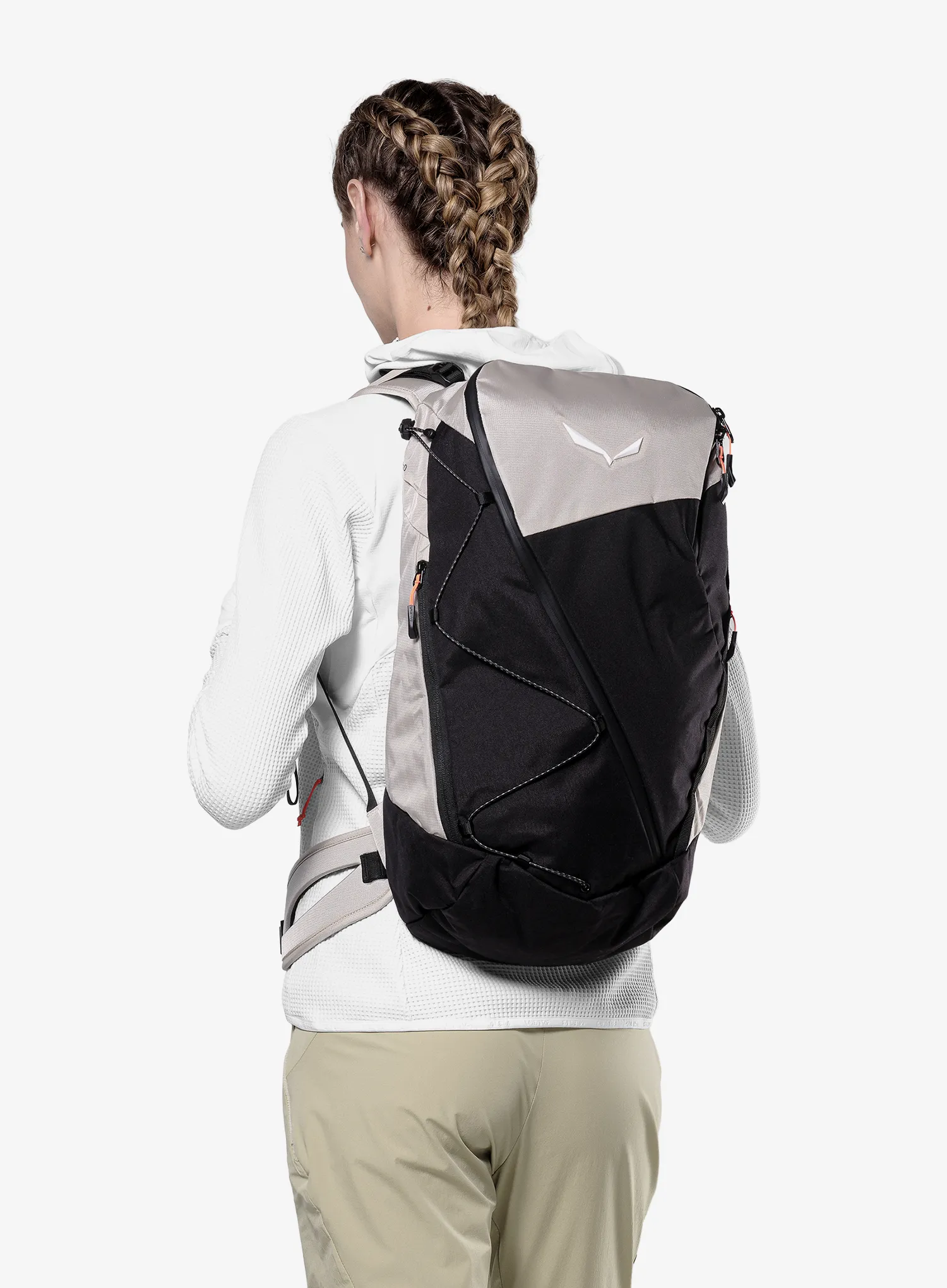 Moteriška kuprinė Salewa Puez 23L BP - black out/oatmeal
