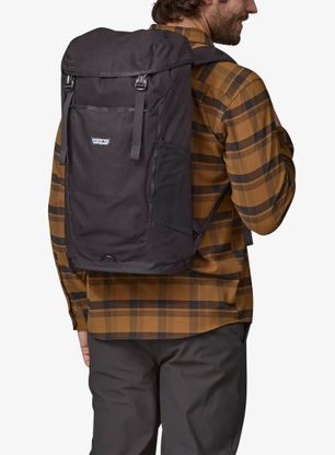 Miesto kuprinė Patagonia Fieldsmith Lid Pack - black