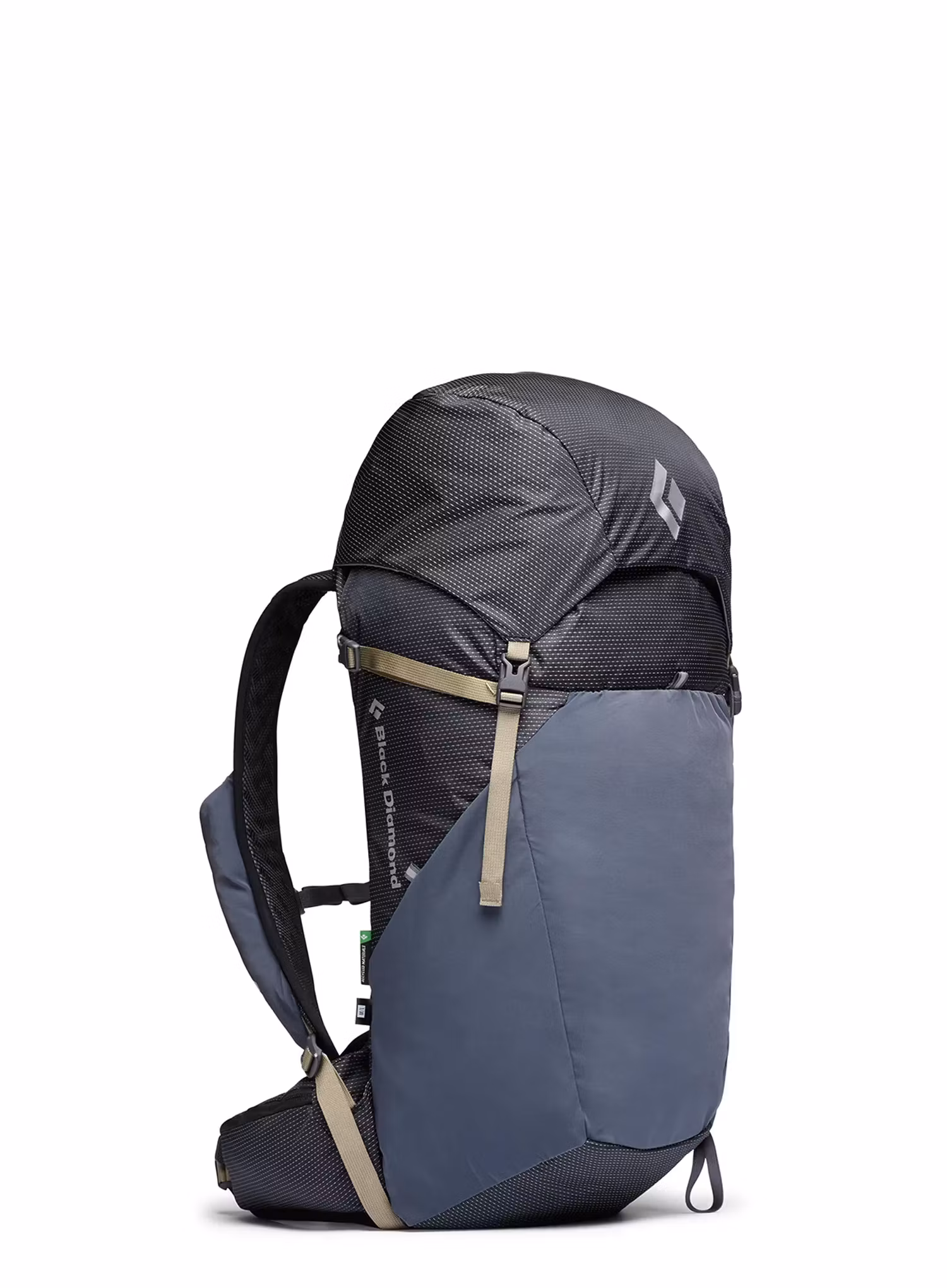 BlackDiamondTrailVista28Pack_blackcarbon_793661665311a.webp