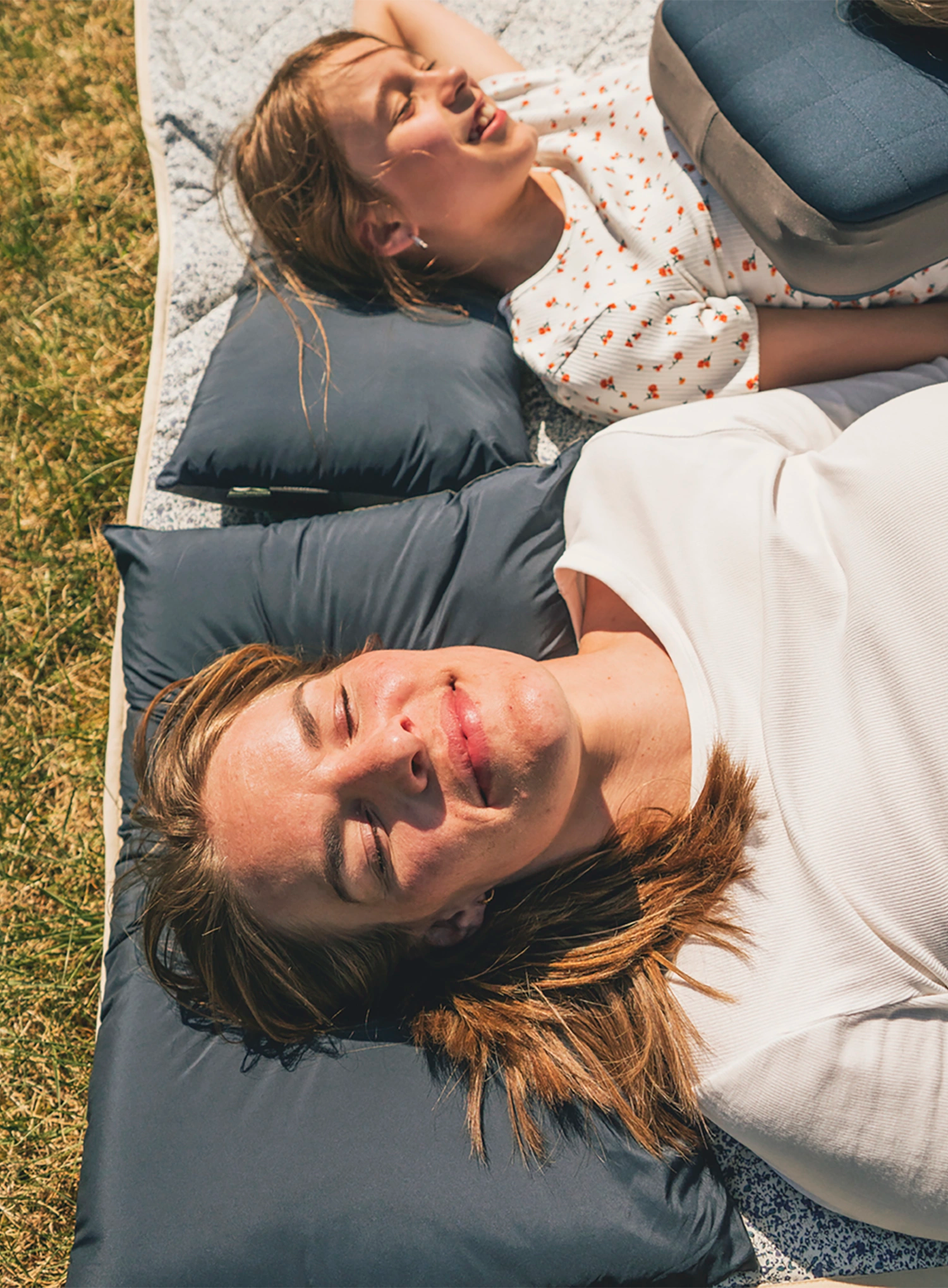 Pagalvė Outwell Comfort Pillow Deluxe - navy
