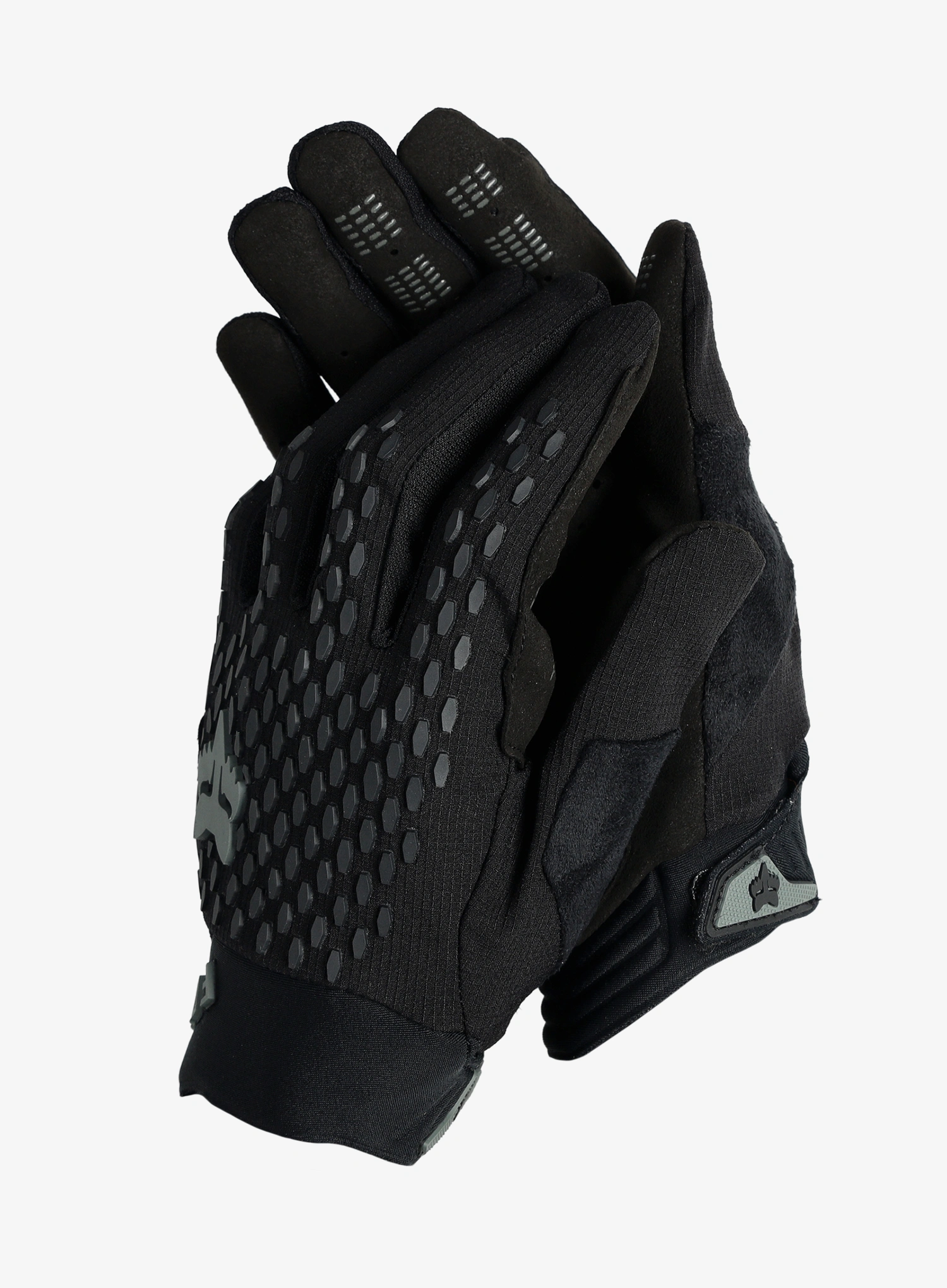 FoxDefendGlove_blac191972931024__a.webp