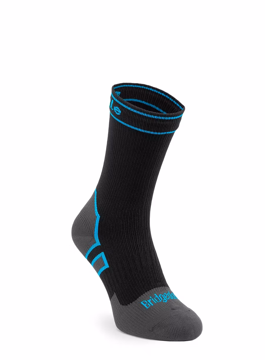 BridgedaleStormSockMidBoot_blackblue610306141095a.webp