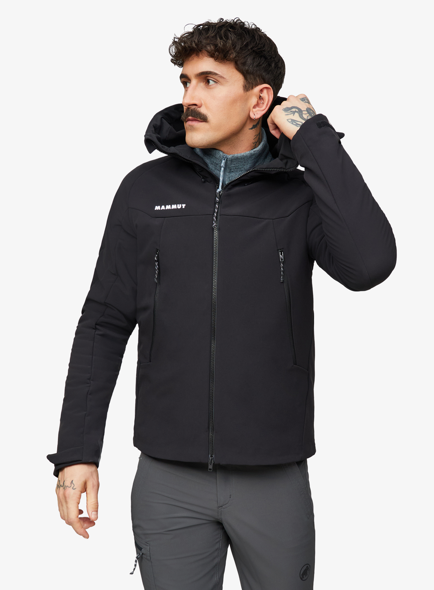 MammutWinterfieldSOHoodedJacket_black_fw26_275.webp