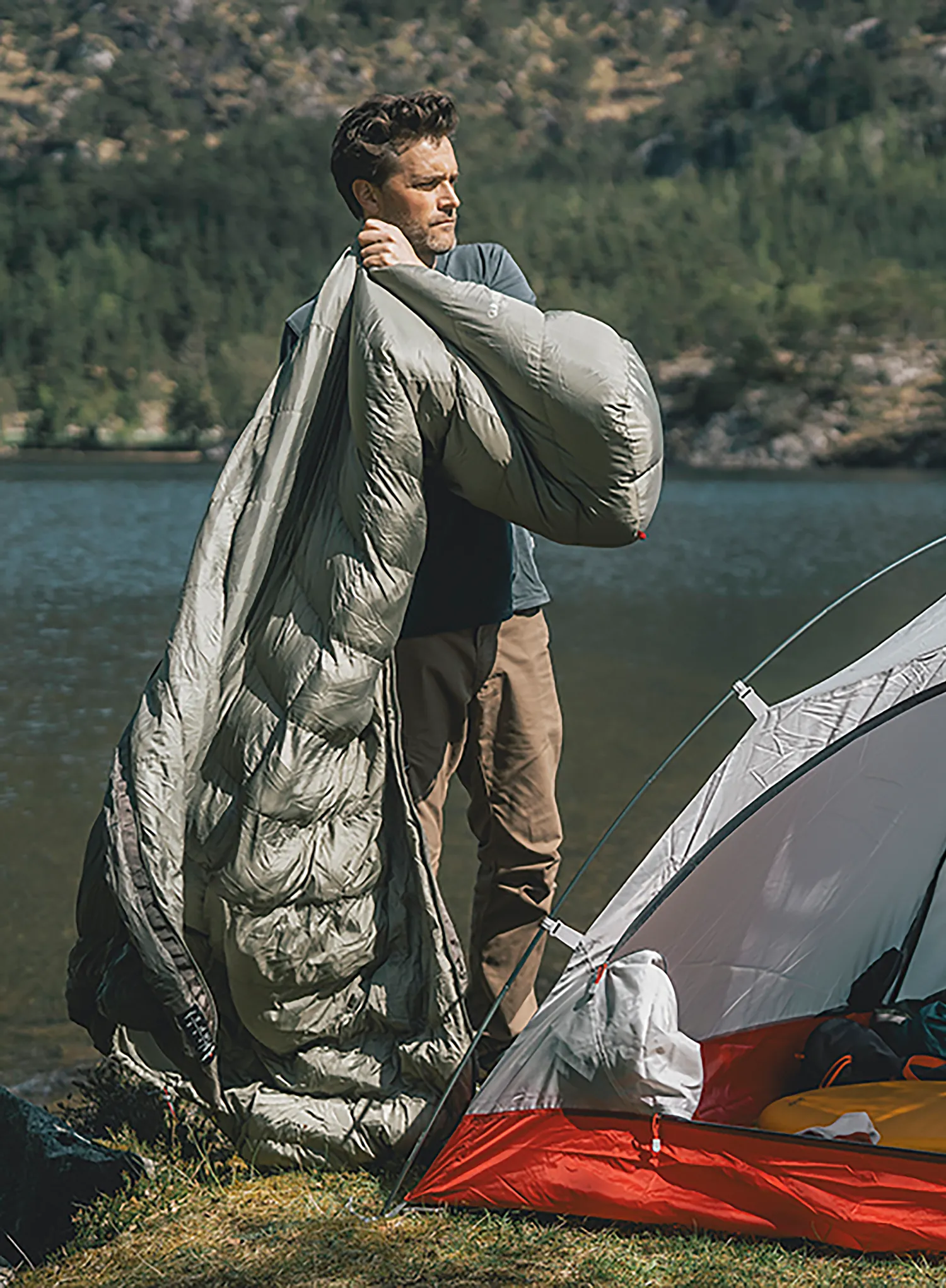 Sintetinis miegmaišis Robens Gully 900 -10C Regular (180 cm) - green