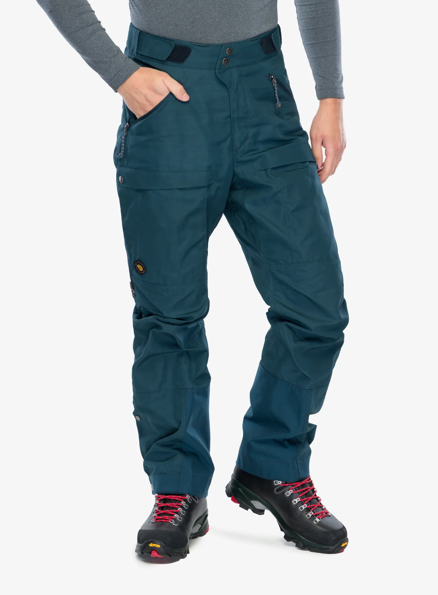 FjallravenBergtagenG_1000Trousers_mountainblue_7323451053269_a.webp