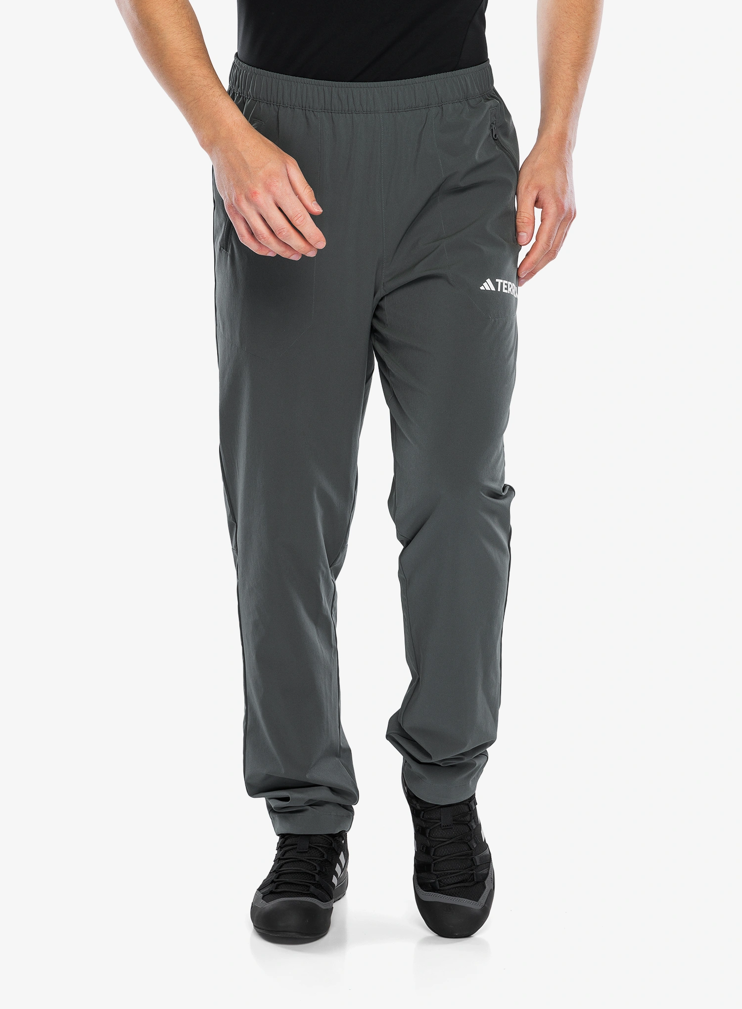 adidasTERREXMultiEssentialsPants_legendivy4067904181149a.webp
