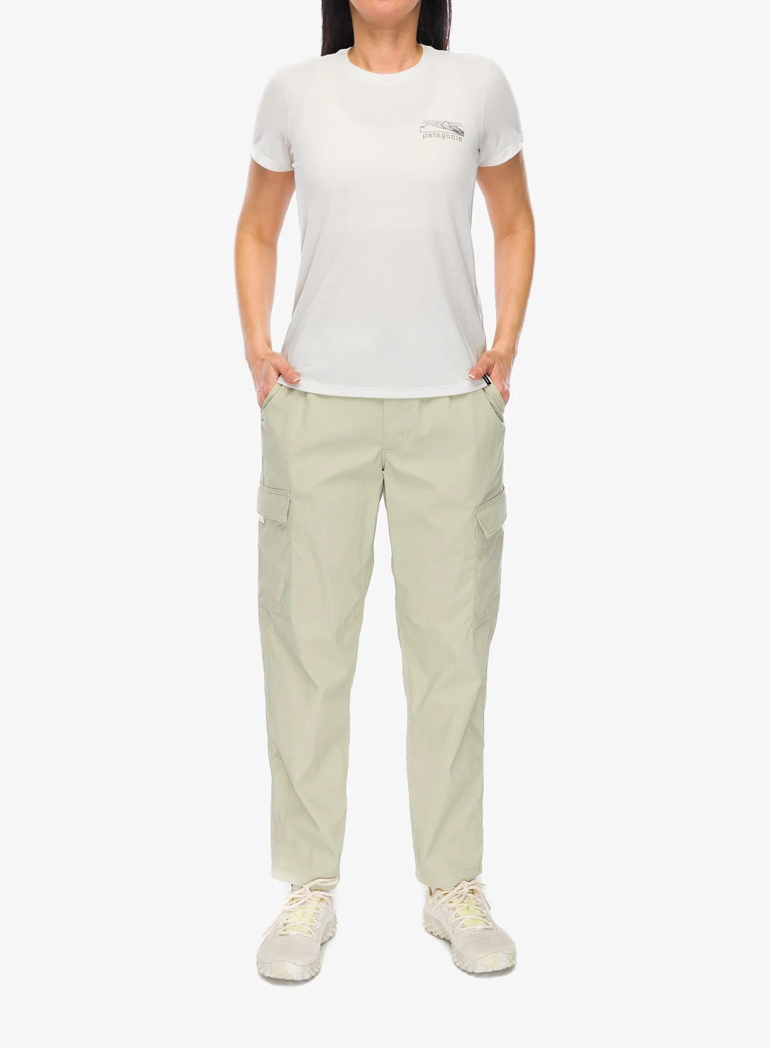 Turistinės kelnės moterims Patagonia Outdoor Everyday Cargo Pants - weathered stone