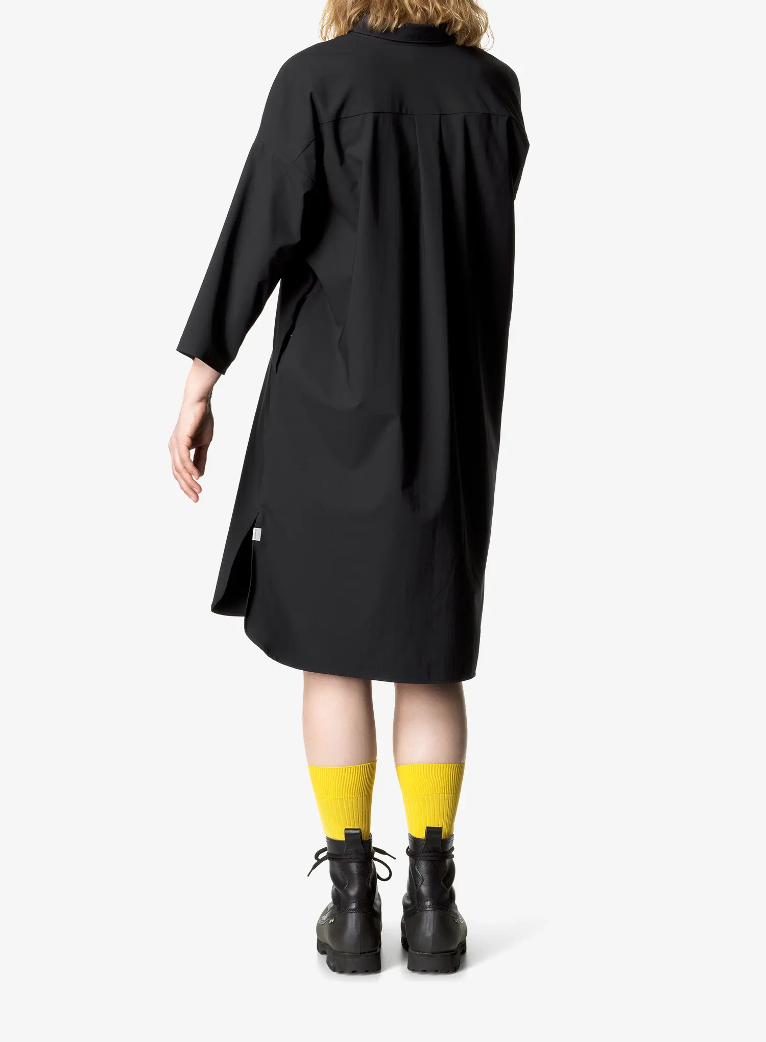 Sportinė suknelė Houdini Route Shirt Dress - true black