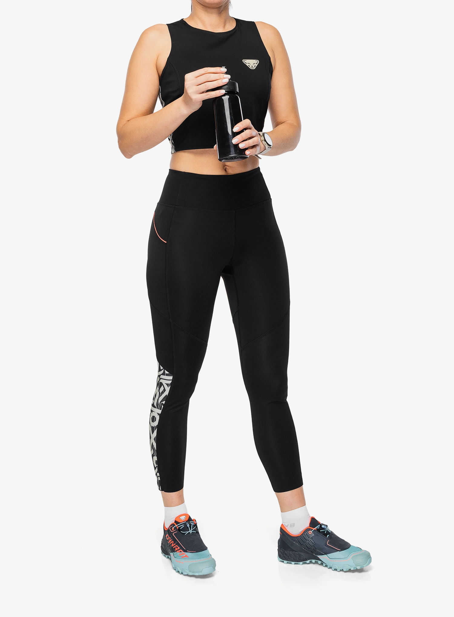 Viršus Dynafit Trail Crop Top - black out