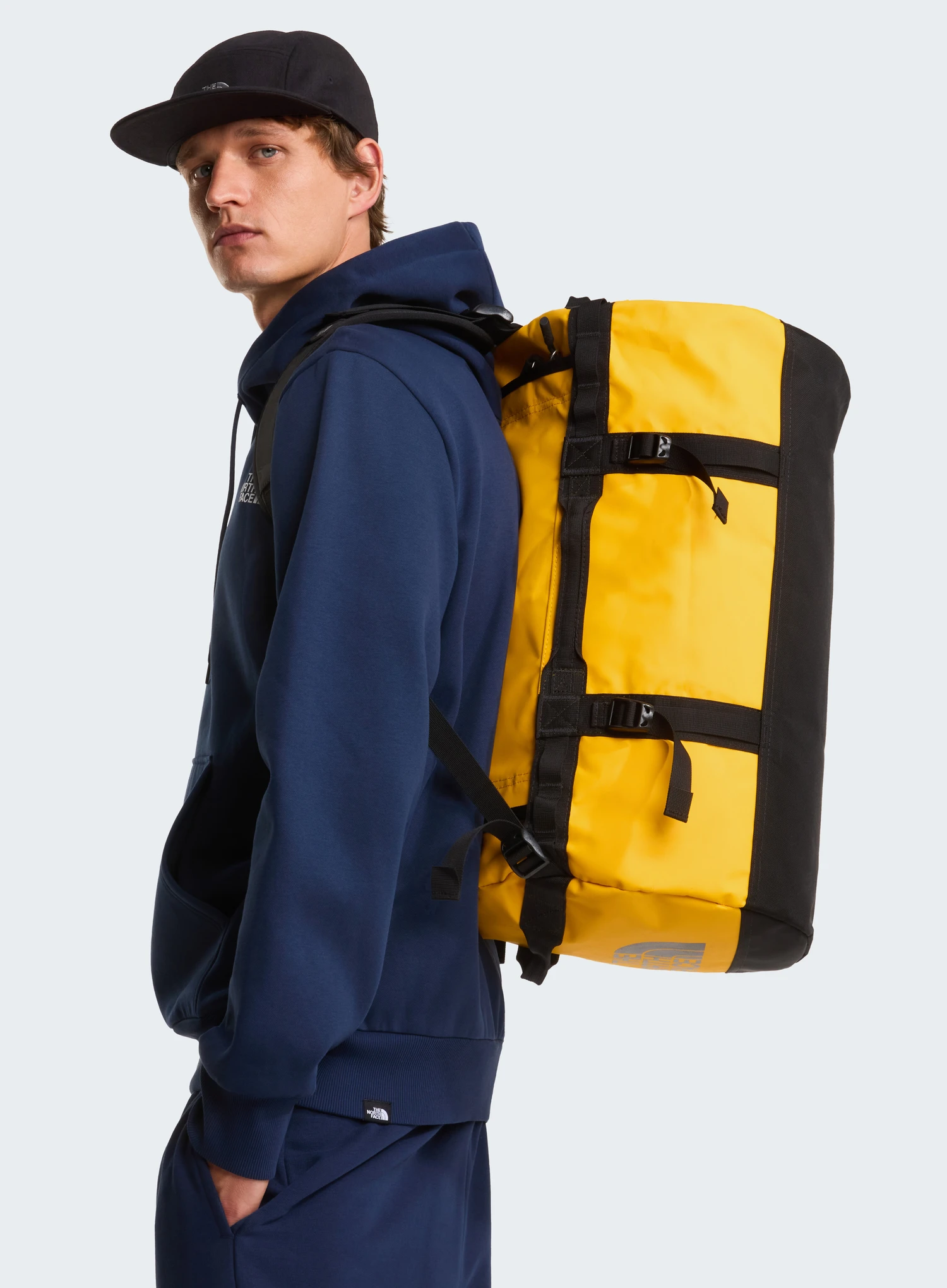 Krepšys The North Face Base Camp Duffel S - summit gold/tnf black